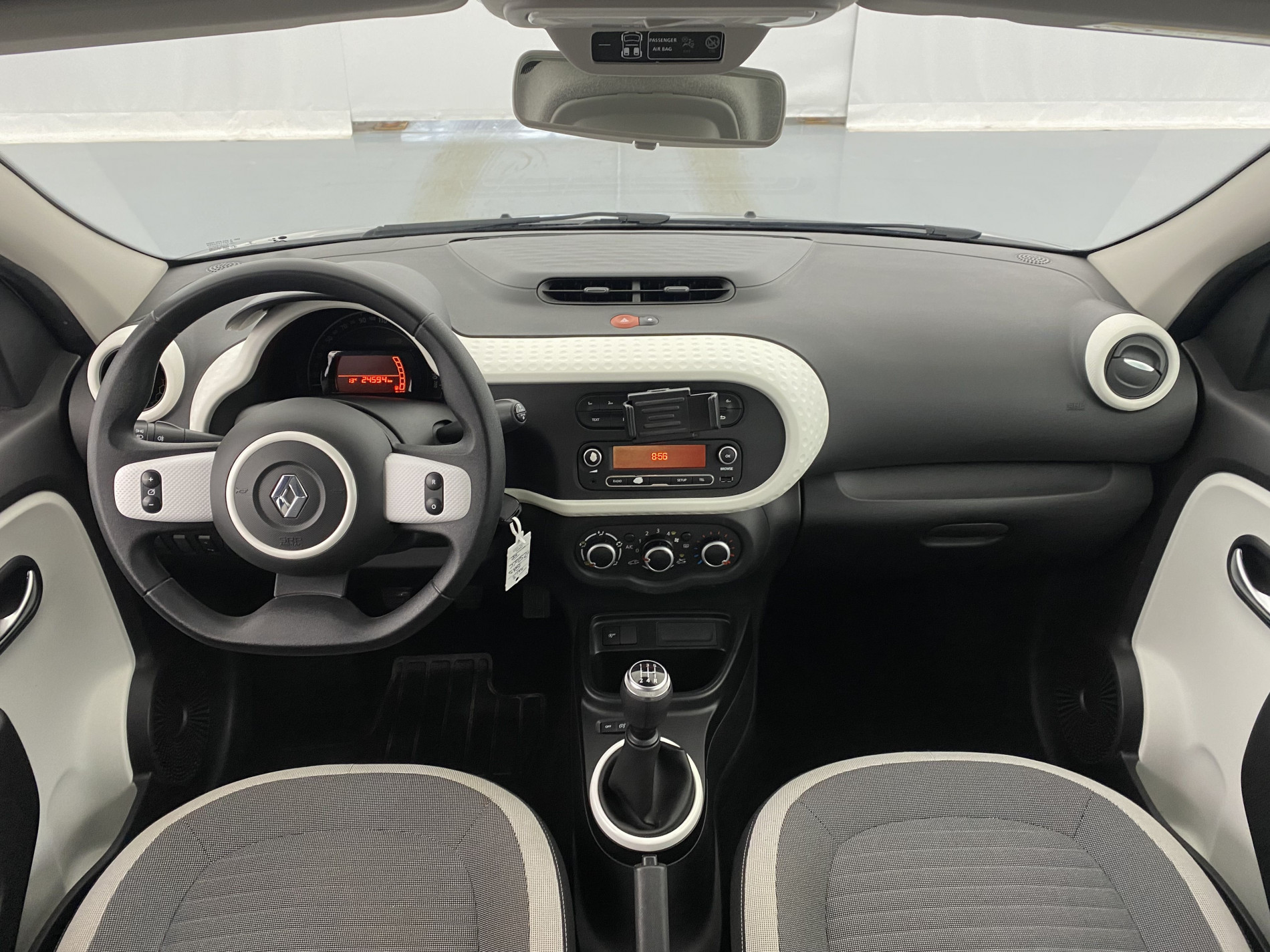 RENAULT TWINGO   Zen SCe 65