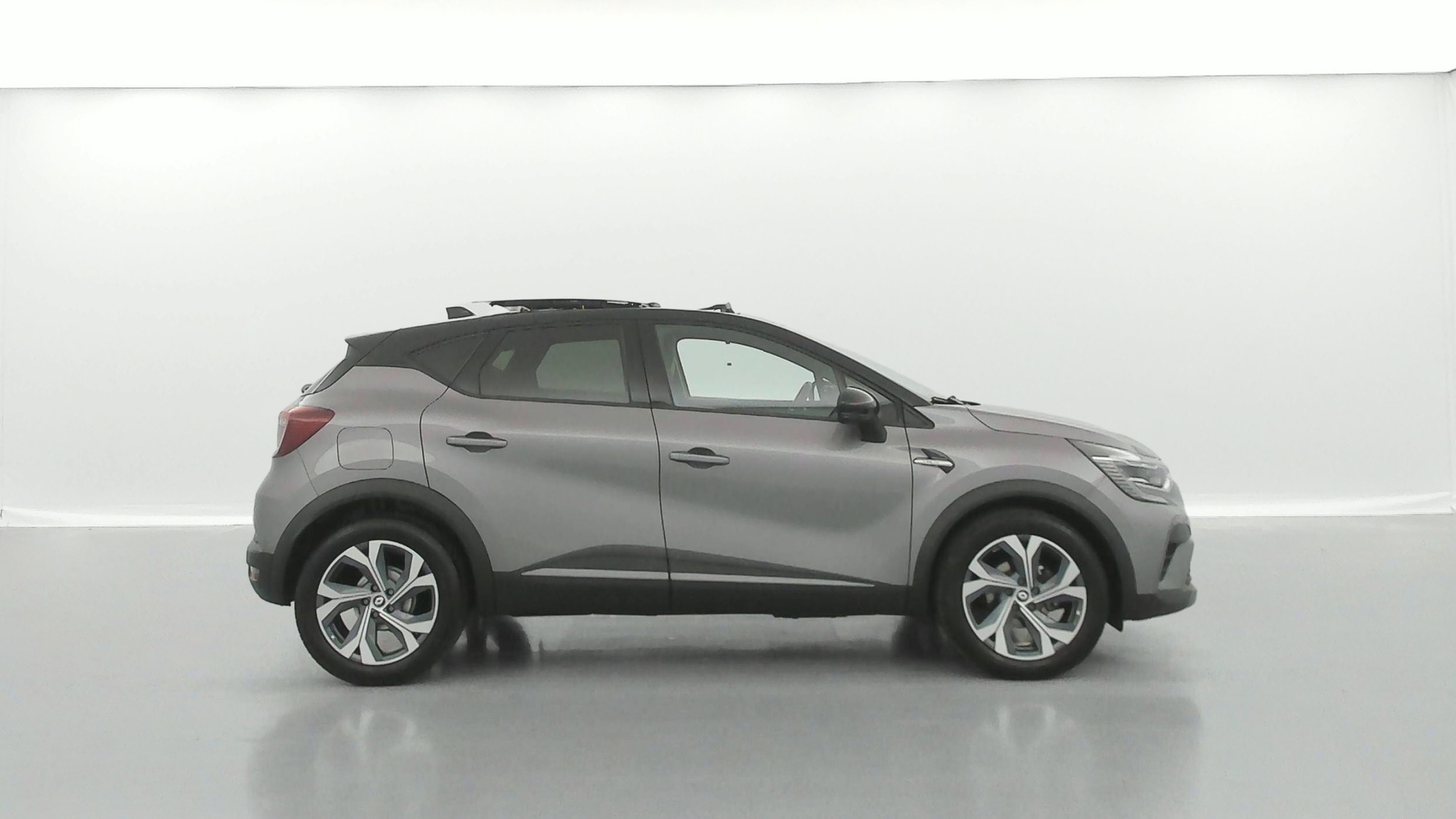 RENAULT CAPTUR   R.S. line mild hybrid 160 EDC