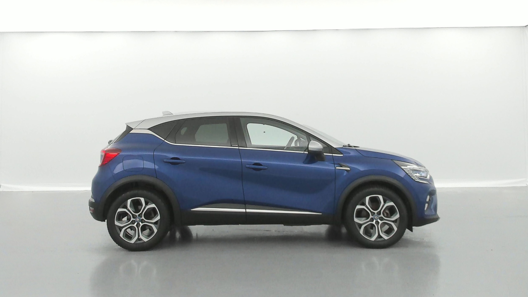 RENAULT CAPTUR   Intens E-Tech Plug-in 160