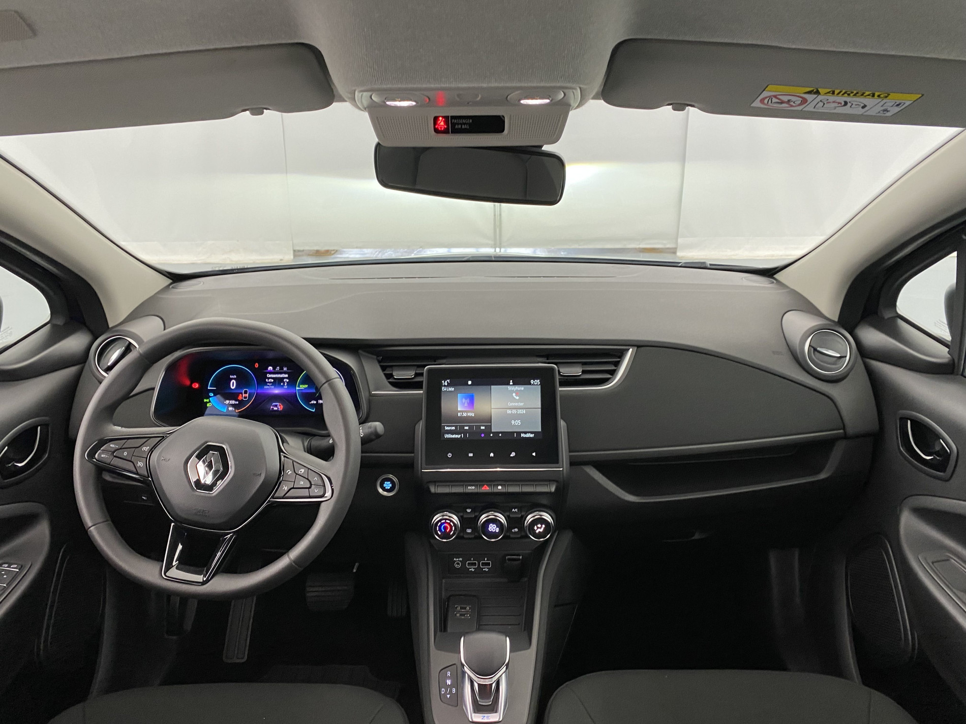 RENAULT ZOE   Equilibre R110 Achat Integral 22B