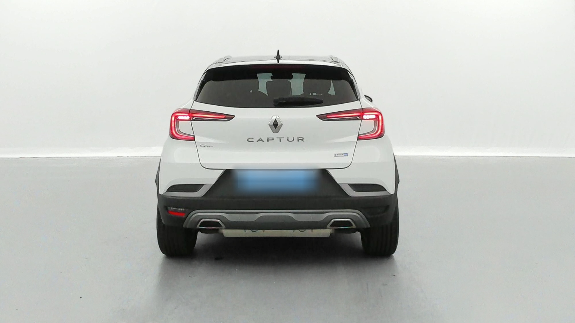 RENAULT CAPTUR   R.S. Line E-Tech Plug-in 160 21