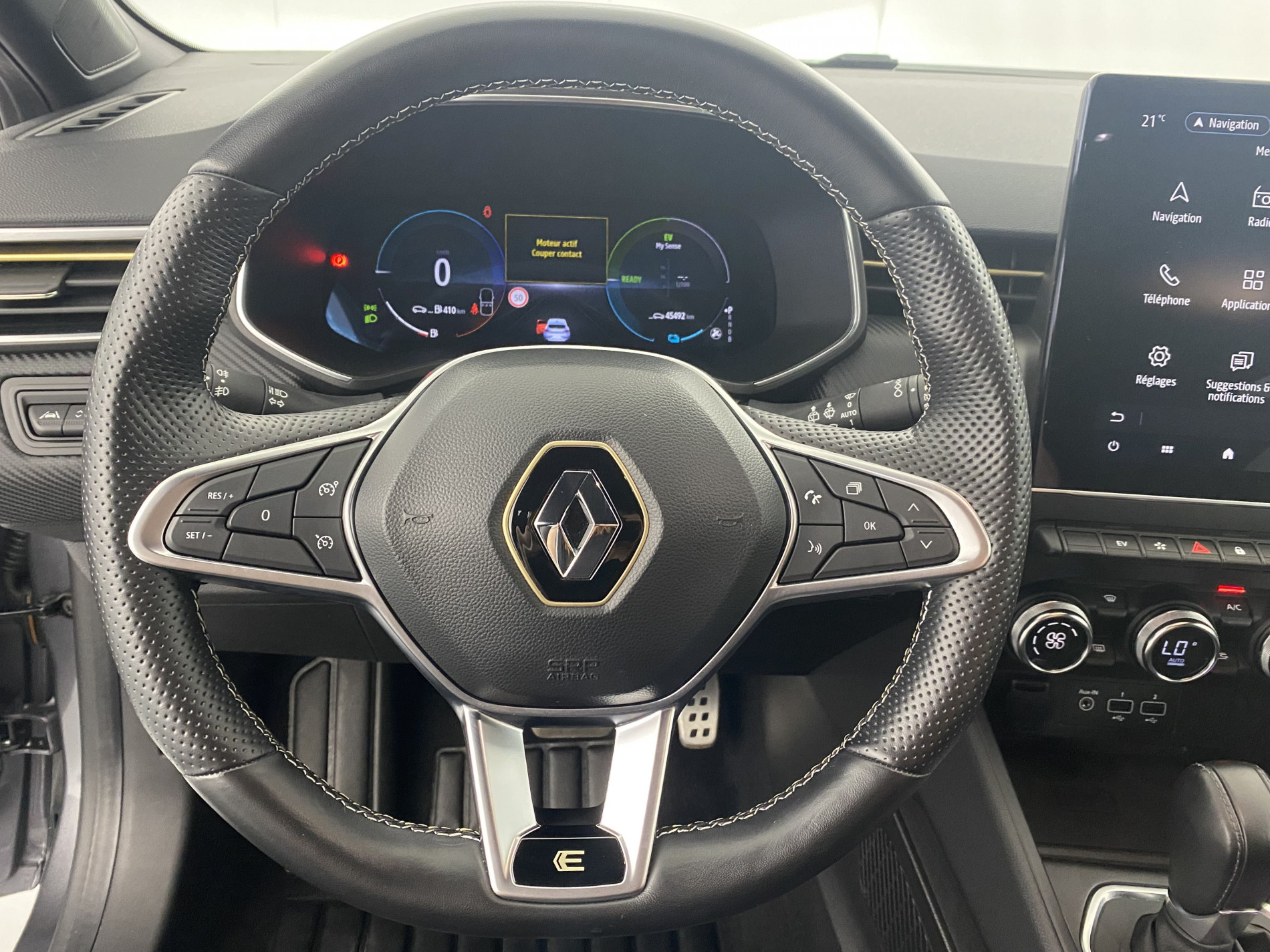 RENAULT CLIO   Engineered E-Tech full hybrid 145