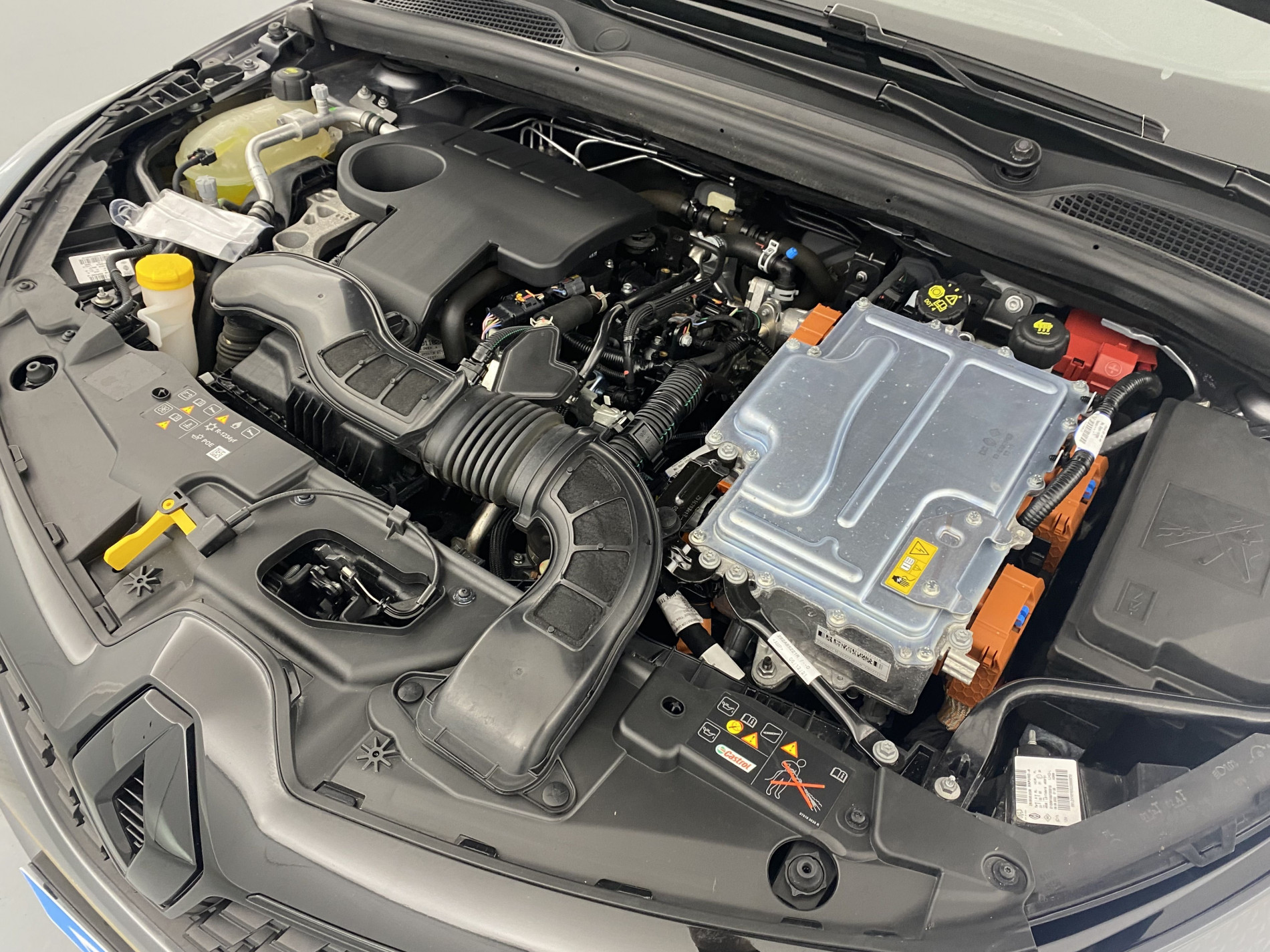 RENAULT CLIO   Engineered E-Tech full hybrid 145