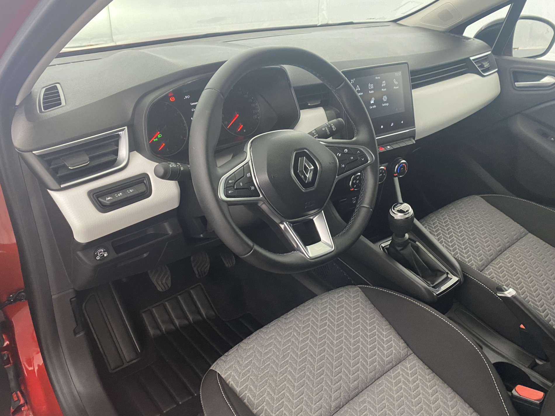 RENAULT CLIO   Evolution TCe 100 GPL