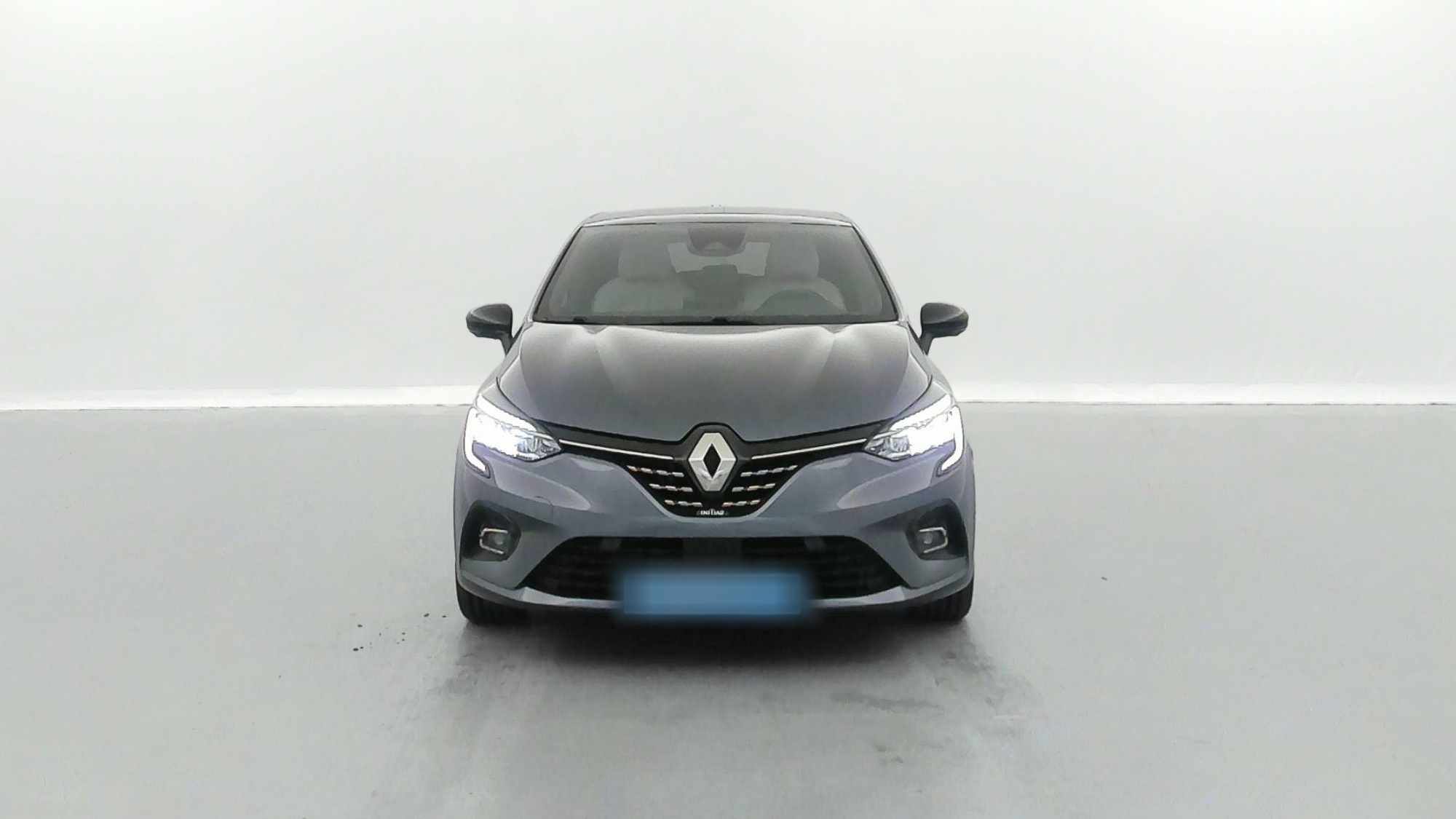 RENAULT CLIO   Initiale Paris E-Tech 140