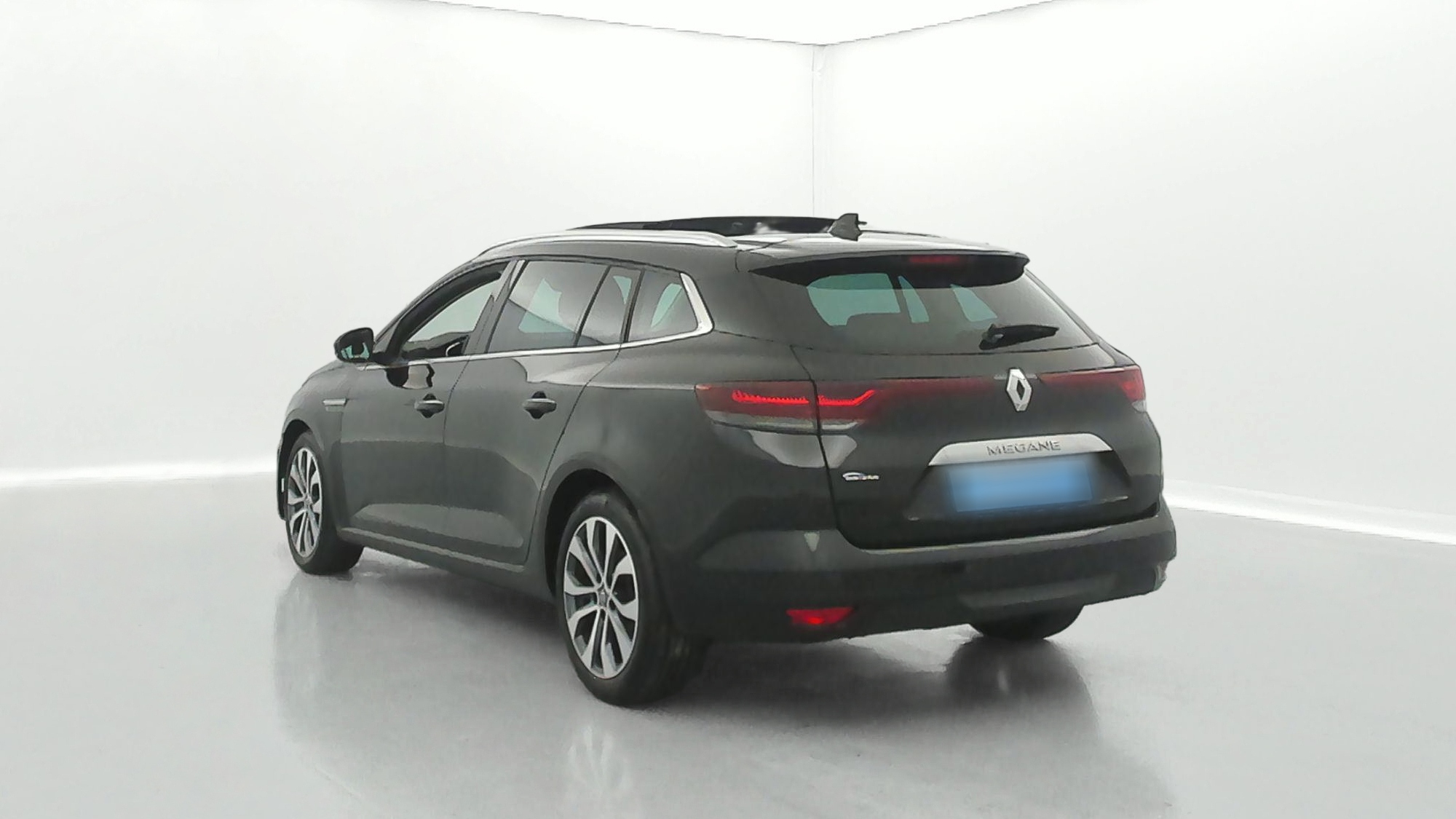 RENAULT MEGANE ESTATE   Techno TCe 140 EDC