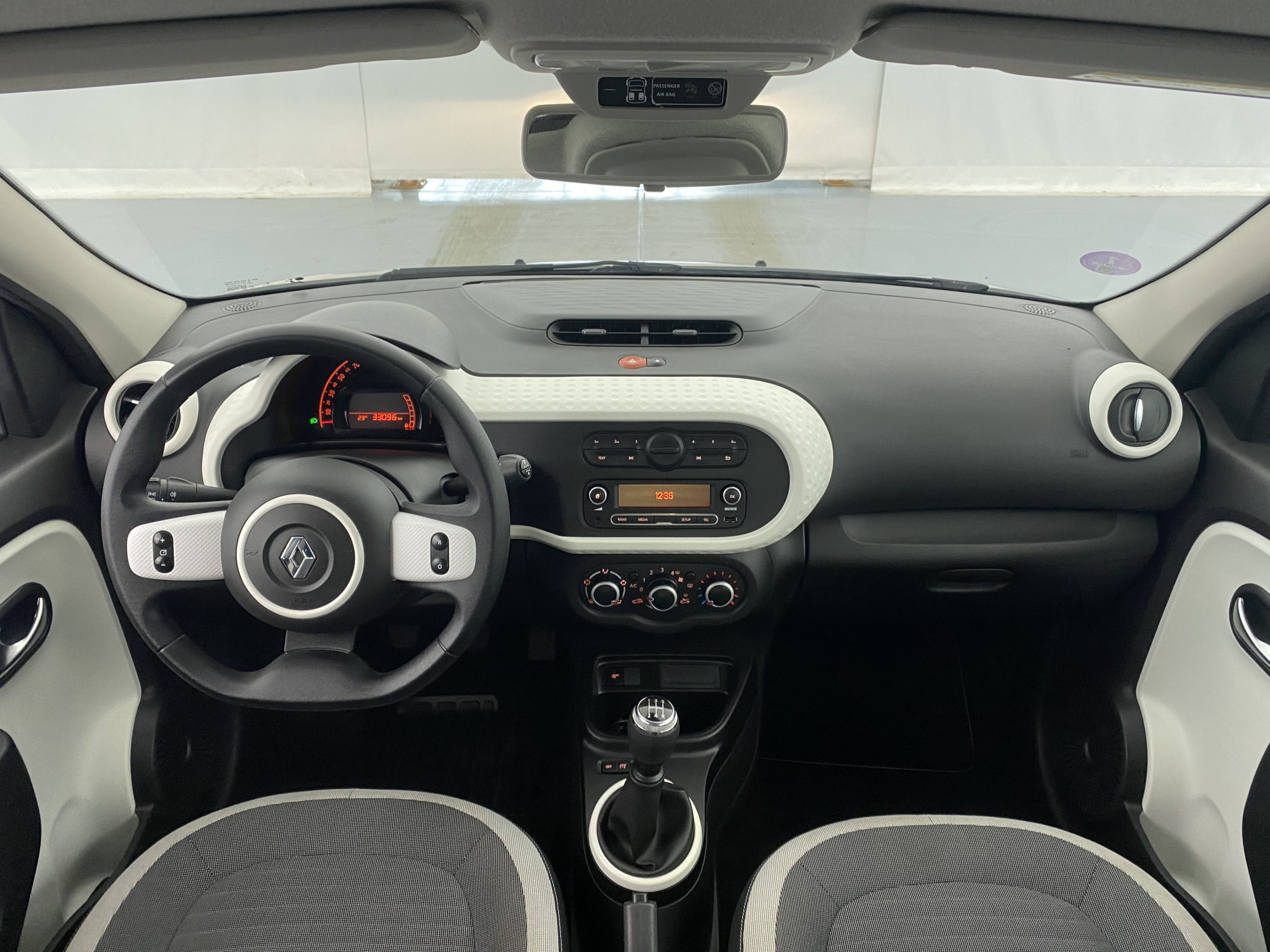 RENAULT TWINGO   Zen SCe 65