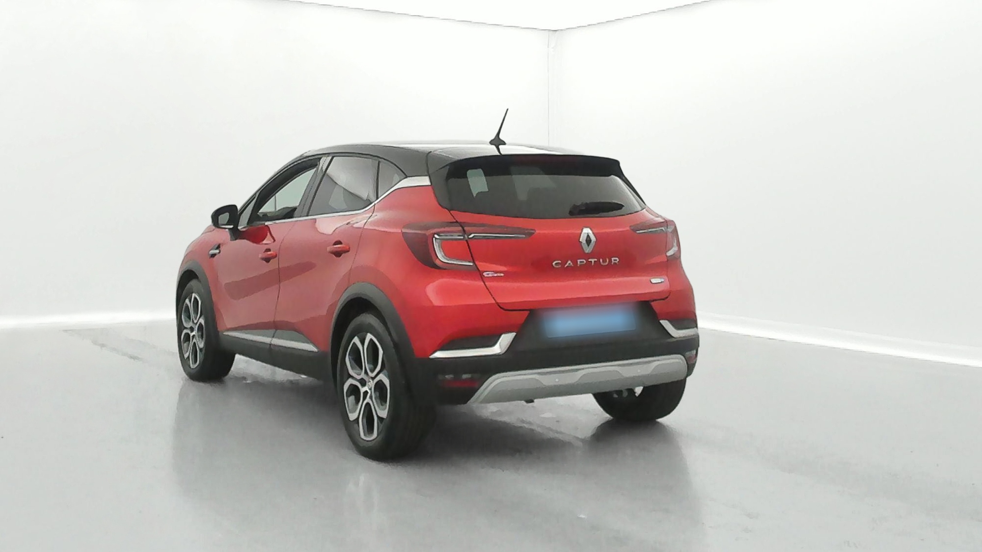 RENAULT CAPTUR   Intens E-Tech 145 21