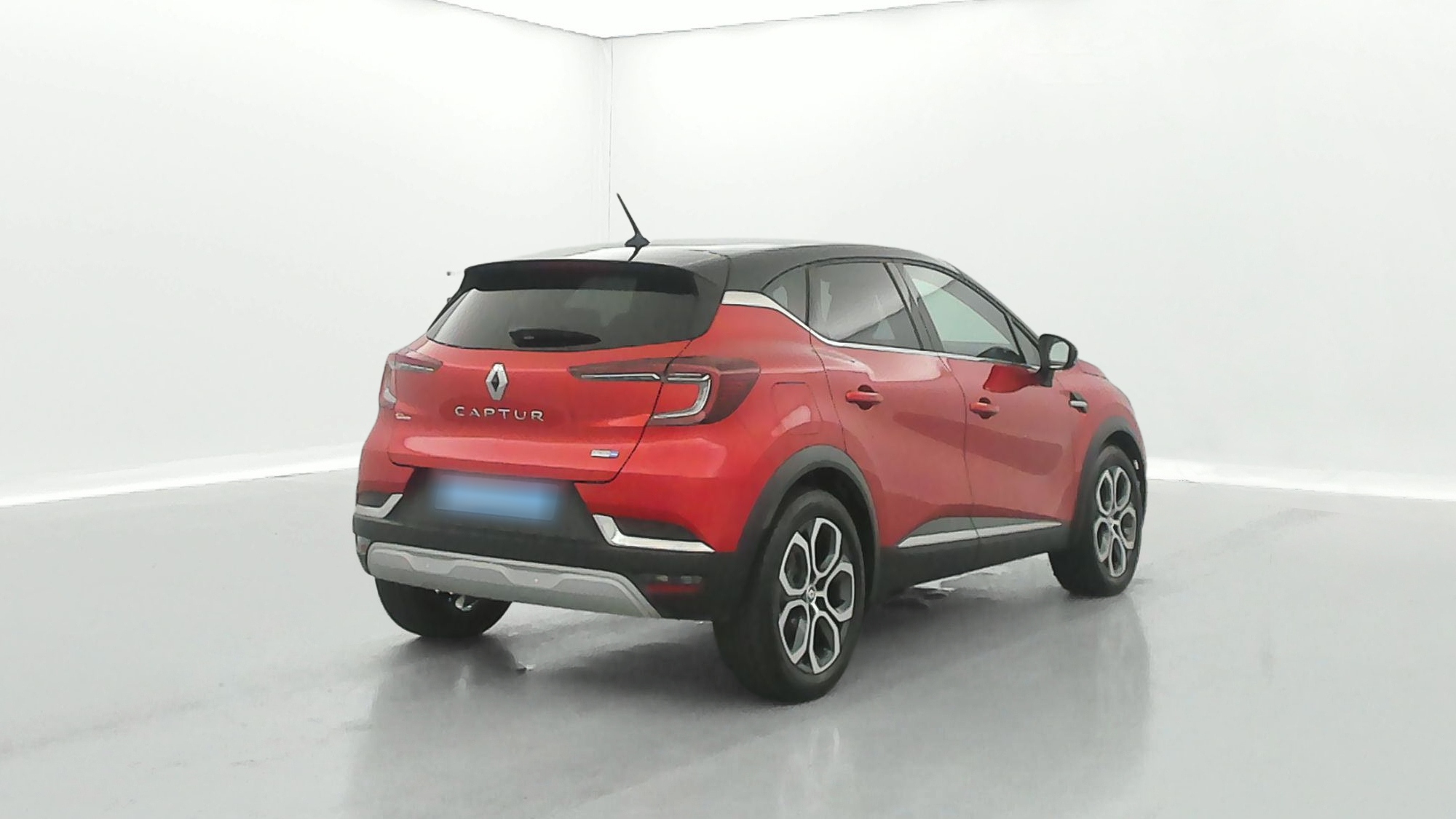 RENAULT CAPTUR   Intens E-Tech 145 21