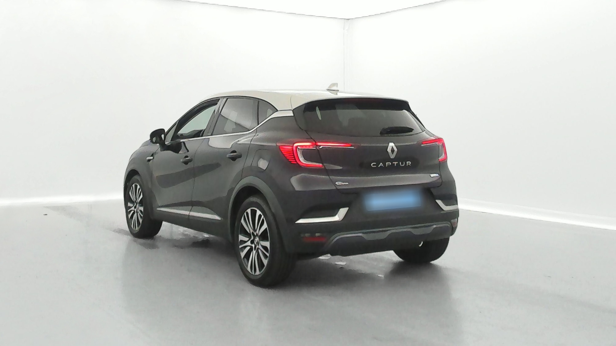 RENAULT CAPTUR   Intens E-Tech Plug-in 160 21