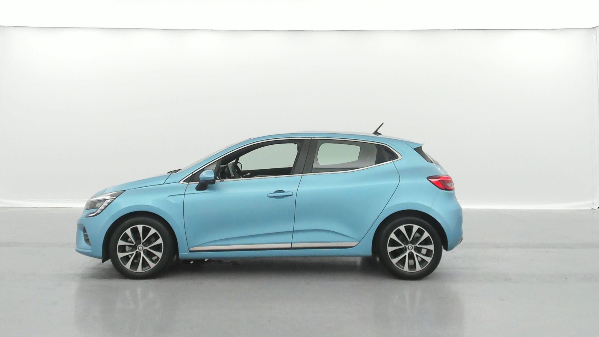 RENAULT CLIO   Intens E-Tech 140 21N