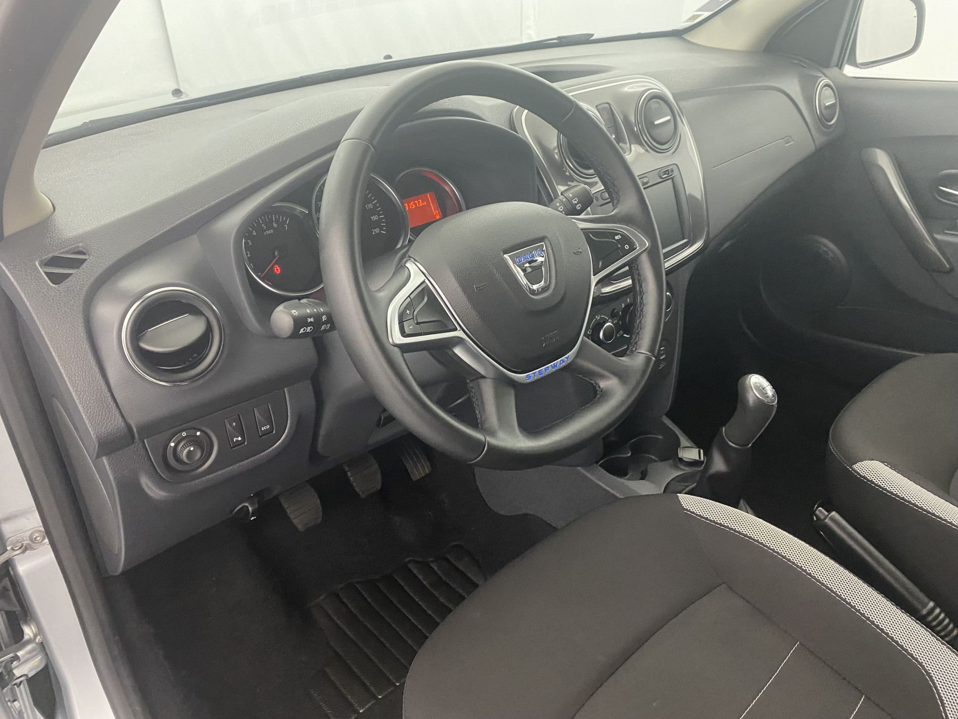 DACIA SANDERO   Stepway TCe 90