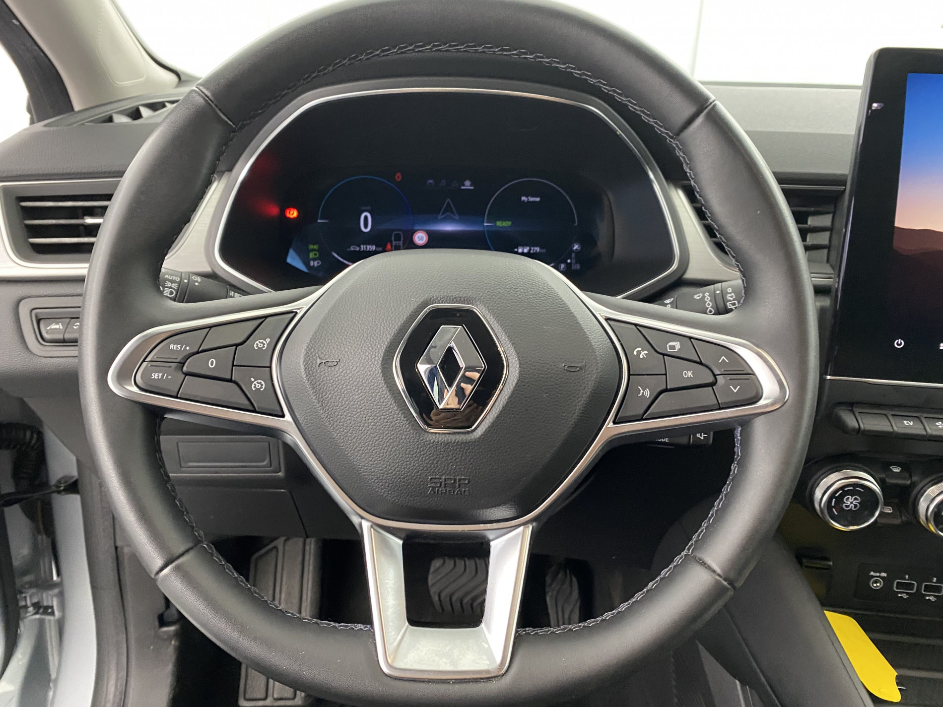 RENAULT CAPTUR   Intens E-Tech Plug-in 160