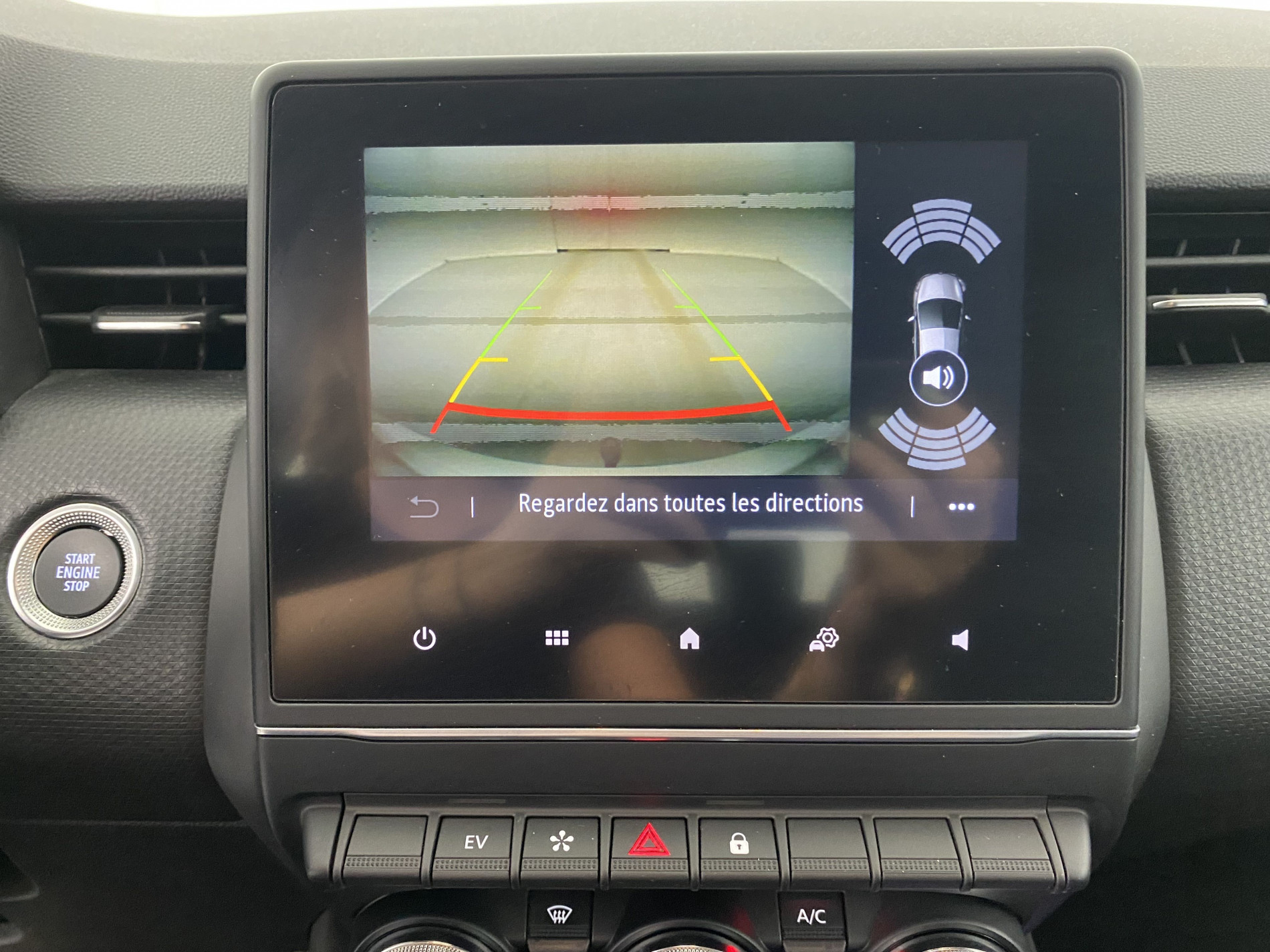 RENAULT CLIO   Intens E-Tech 140