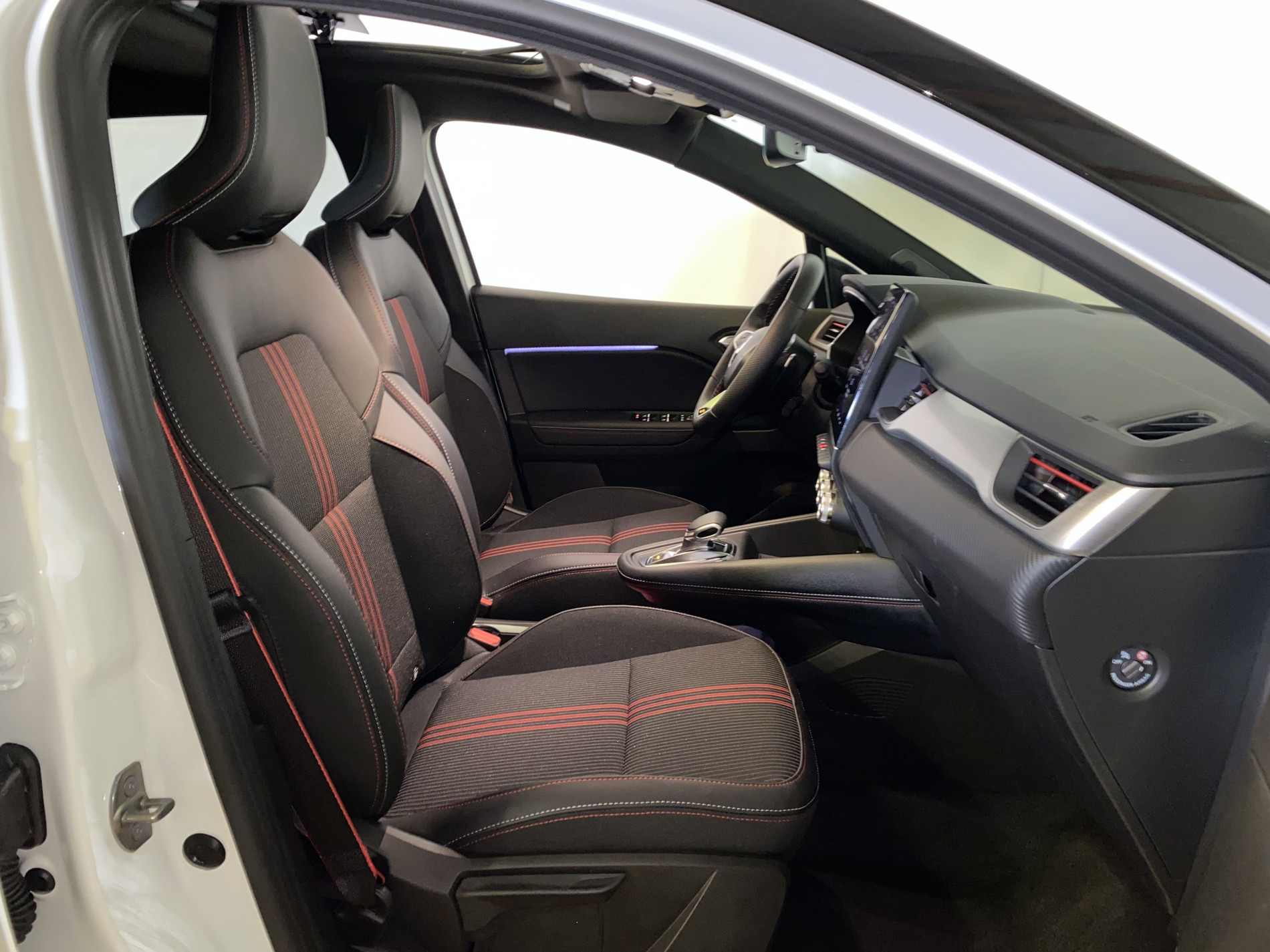RENAULT CAPTUR R.S. line mild hybrid 160 EDC