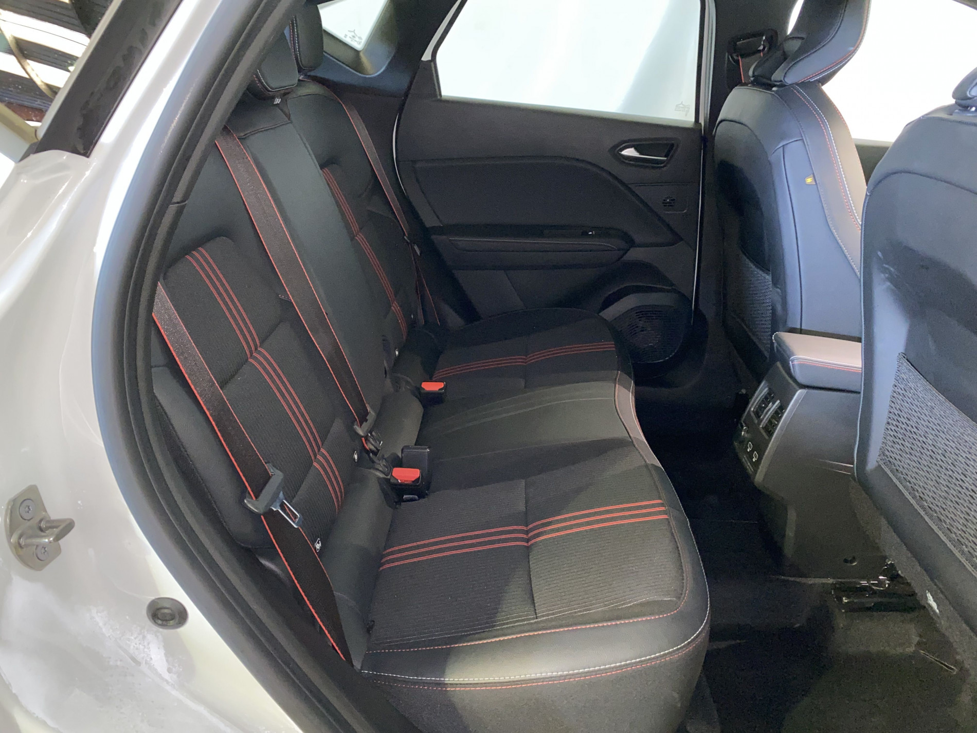RENAULT CAPTUR R.S. line mild hybrid 160 EDC
