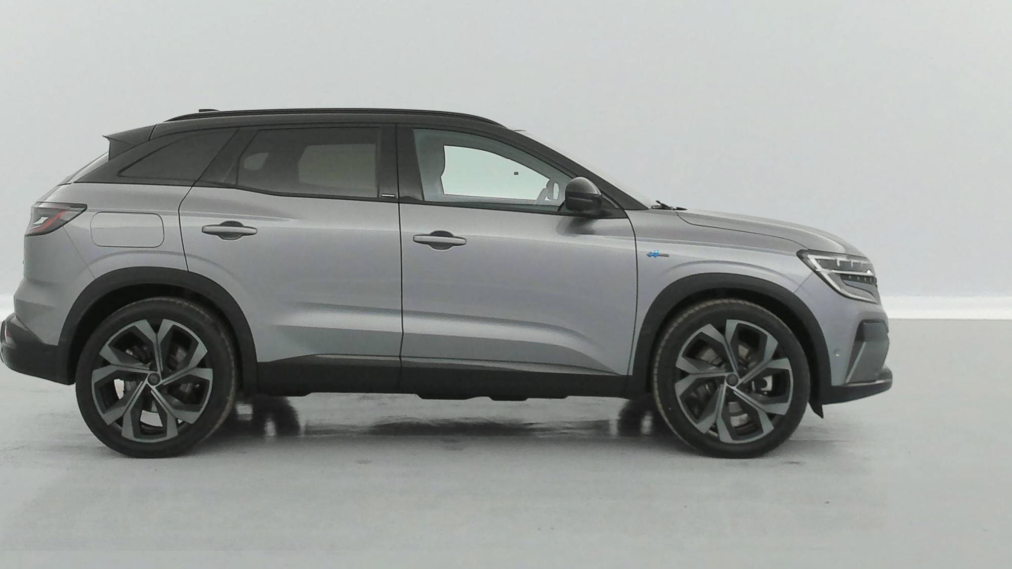 RENAULT AUSTRAL Iconic esprit Alpine + 4 CONTROL ET TOIT PANORAMIQUE E-Tech hybrid 200