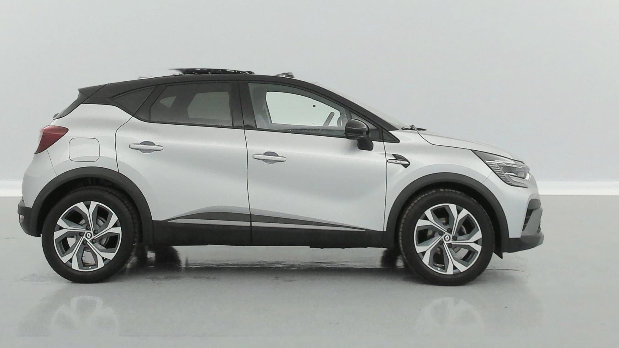 RENAULT CAPTUR R.S. line mild hybrid 160 EDC