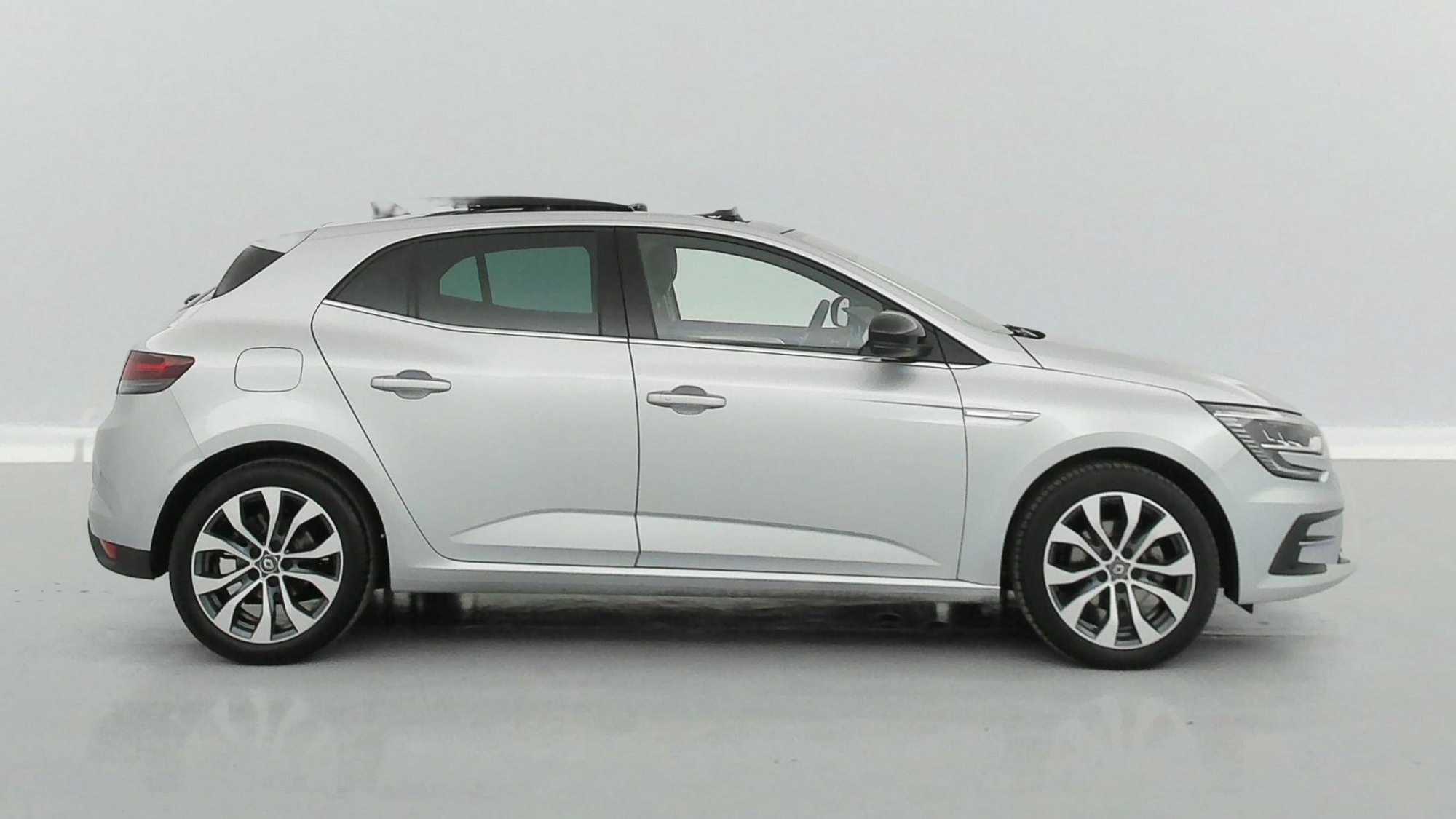 RENAULT MEGANE Techno Blue dCi 115 EDC