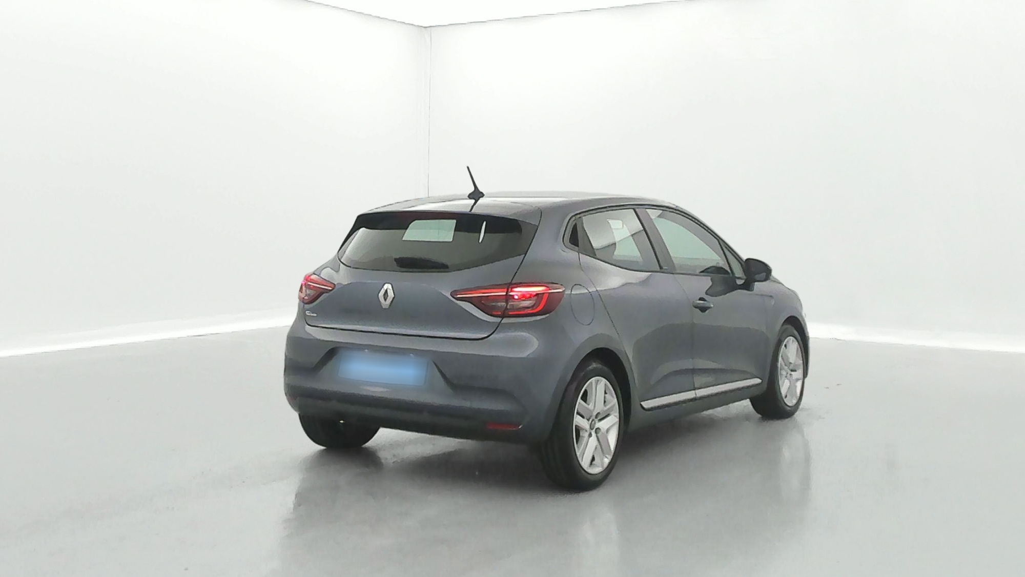 RENAULT CLIO   Business E-Tech 140 21