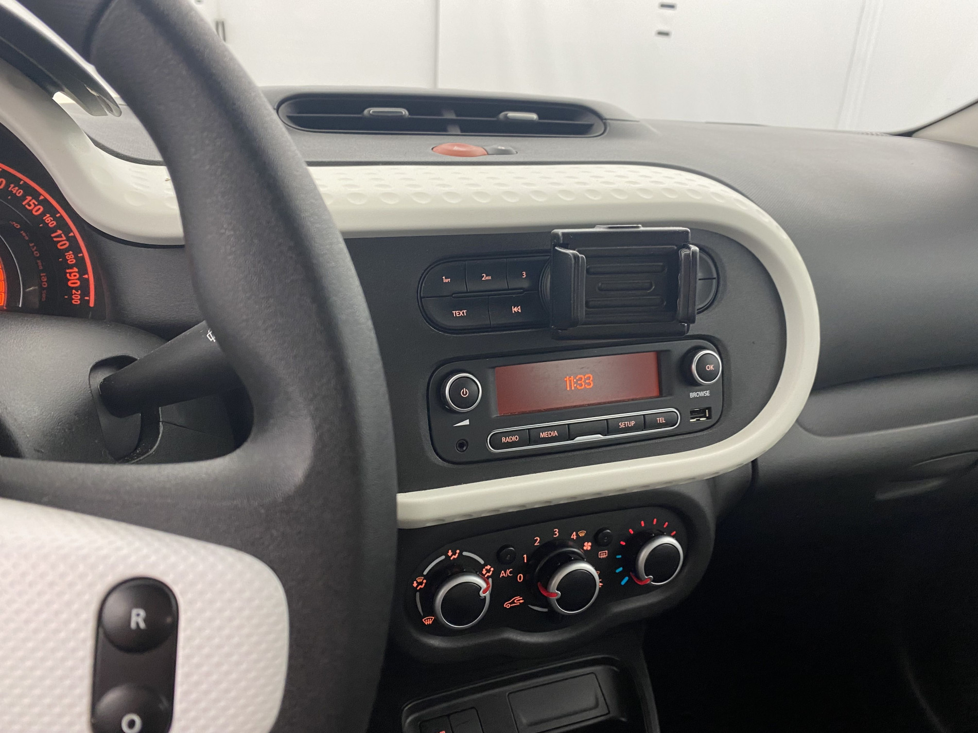 RENAULT TWINGO   Zen SCe 65