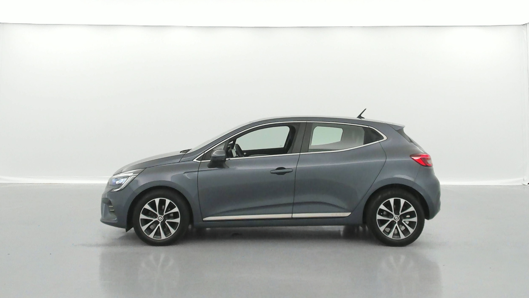 RENAULT CLIO   Intens TCe 100 GPL 21N