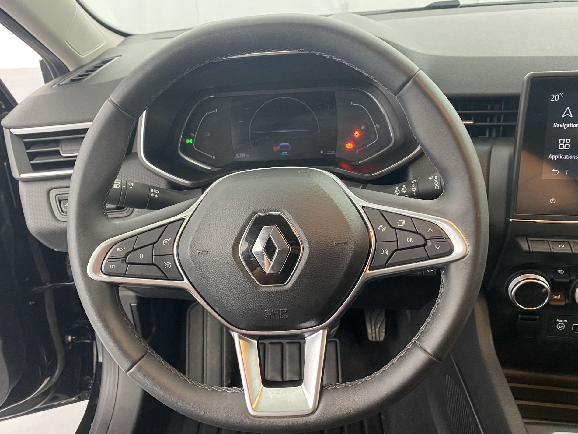 RENAULT CLIO   Business E-Tech 140