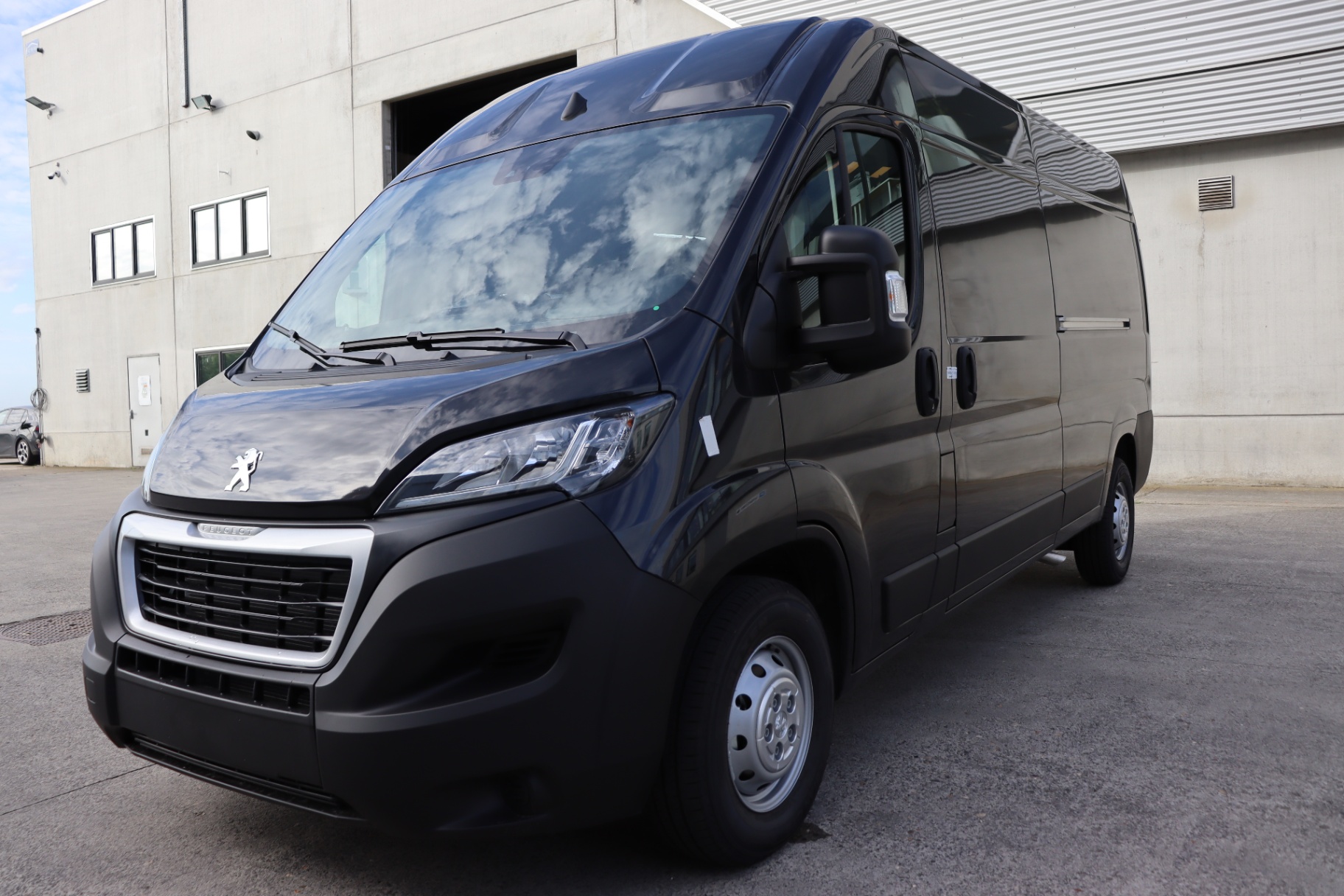 PEUGEOT BOXER   2.2 BlueHDi 140 S&S Fourgon 435 L3H2