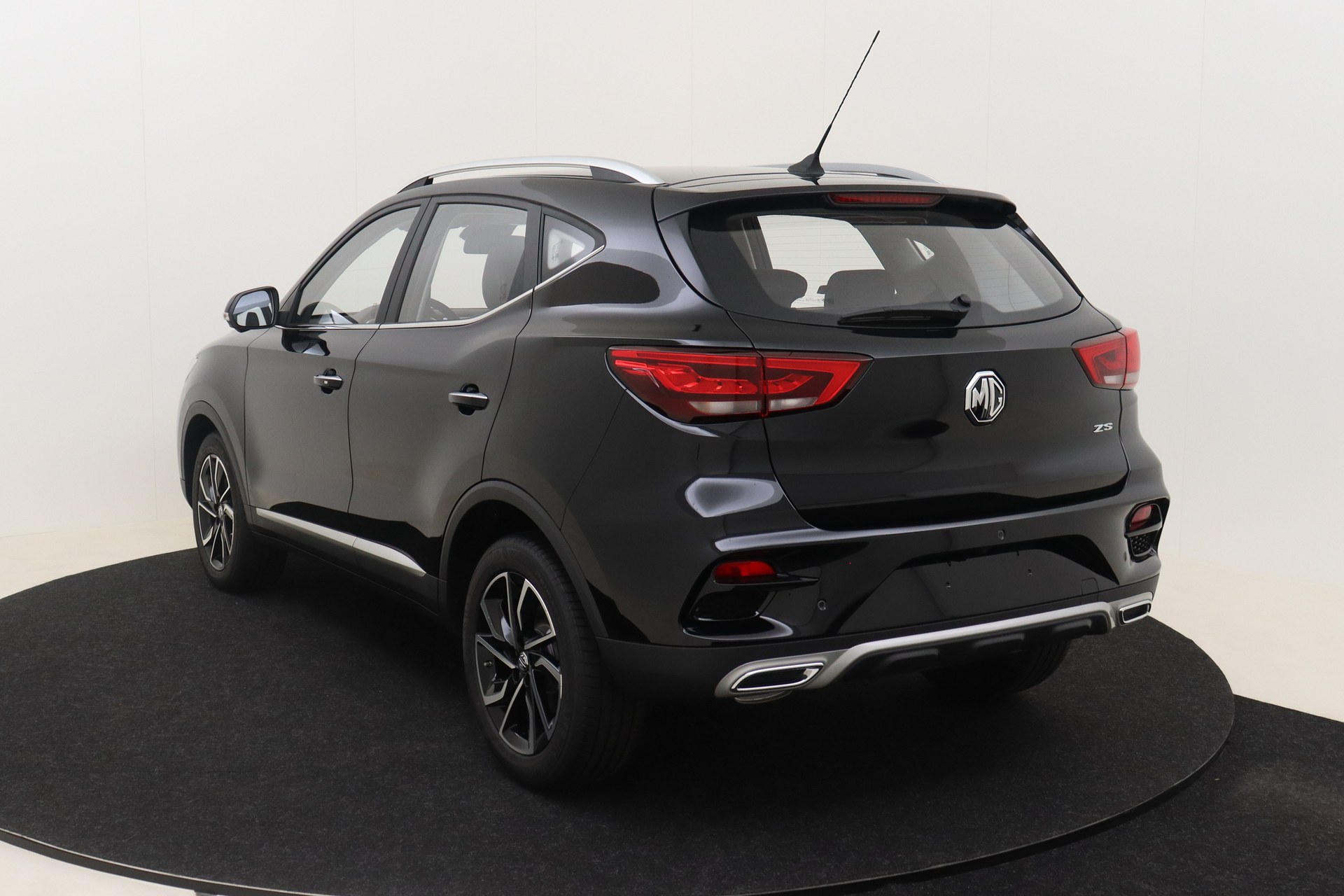 MG ZS   1.0 T-GDi Luxury