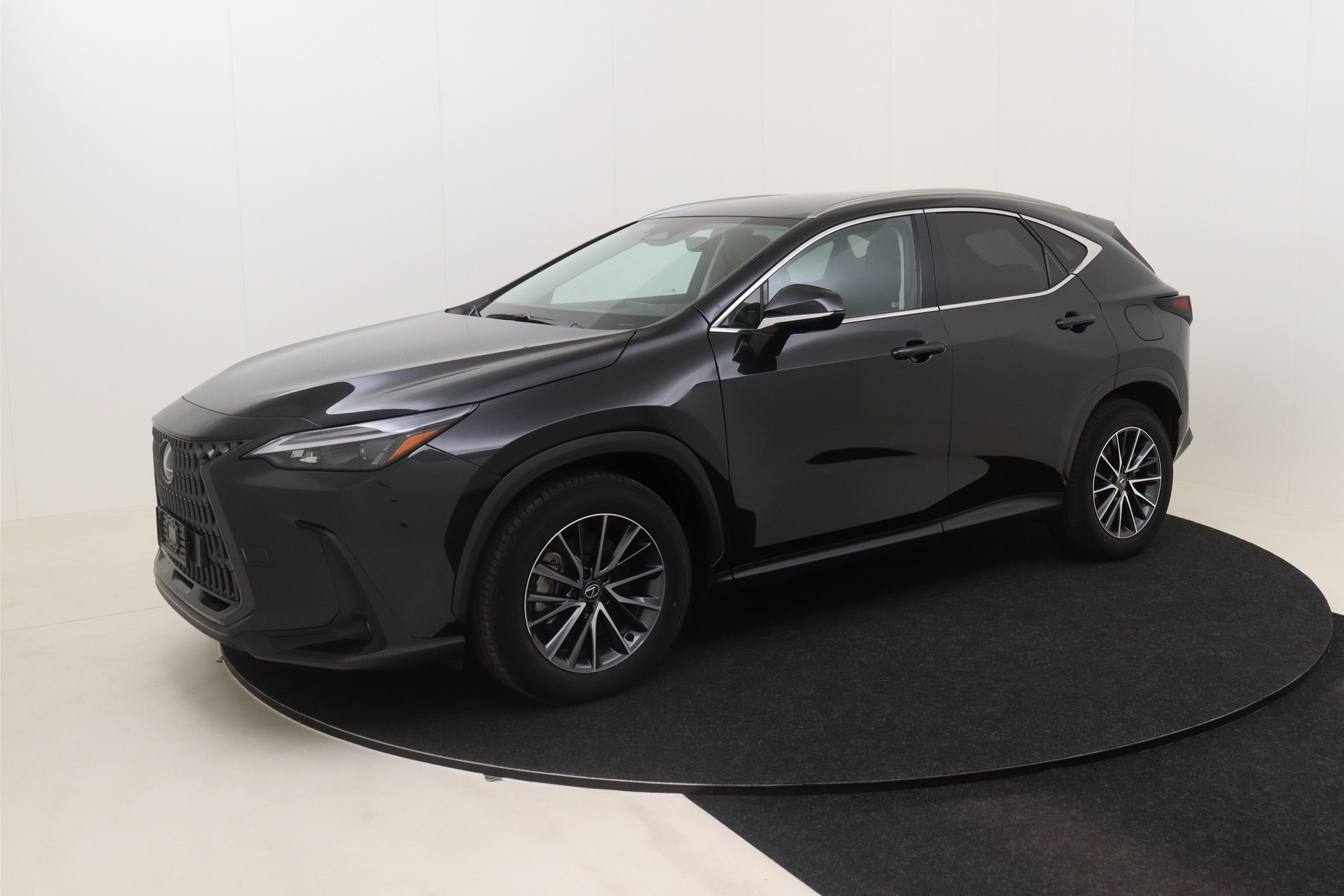 LEXUS NX 450H   2,5 PHEV 185ch Premium 4WD MY24