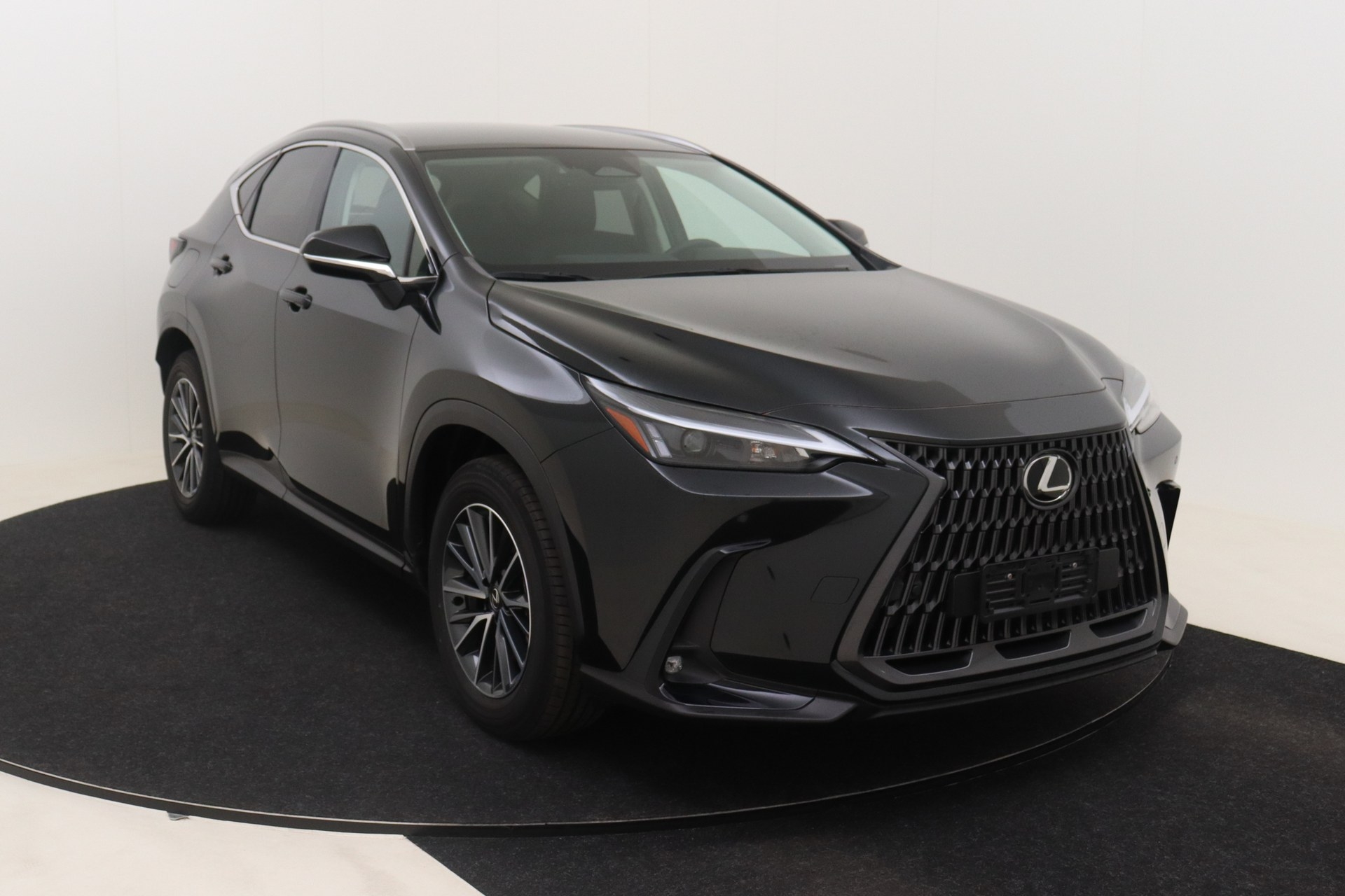 LEXUS NX 450H   2,5 PHEV 185ch Premium 4WD MY24