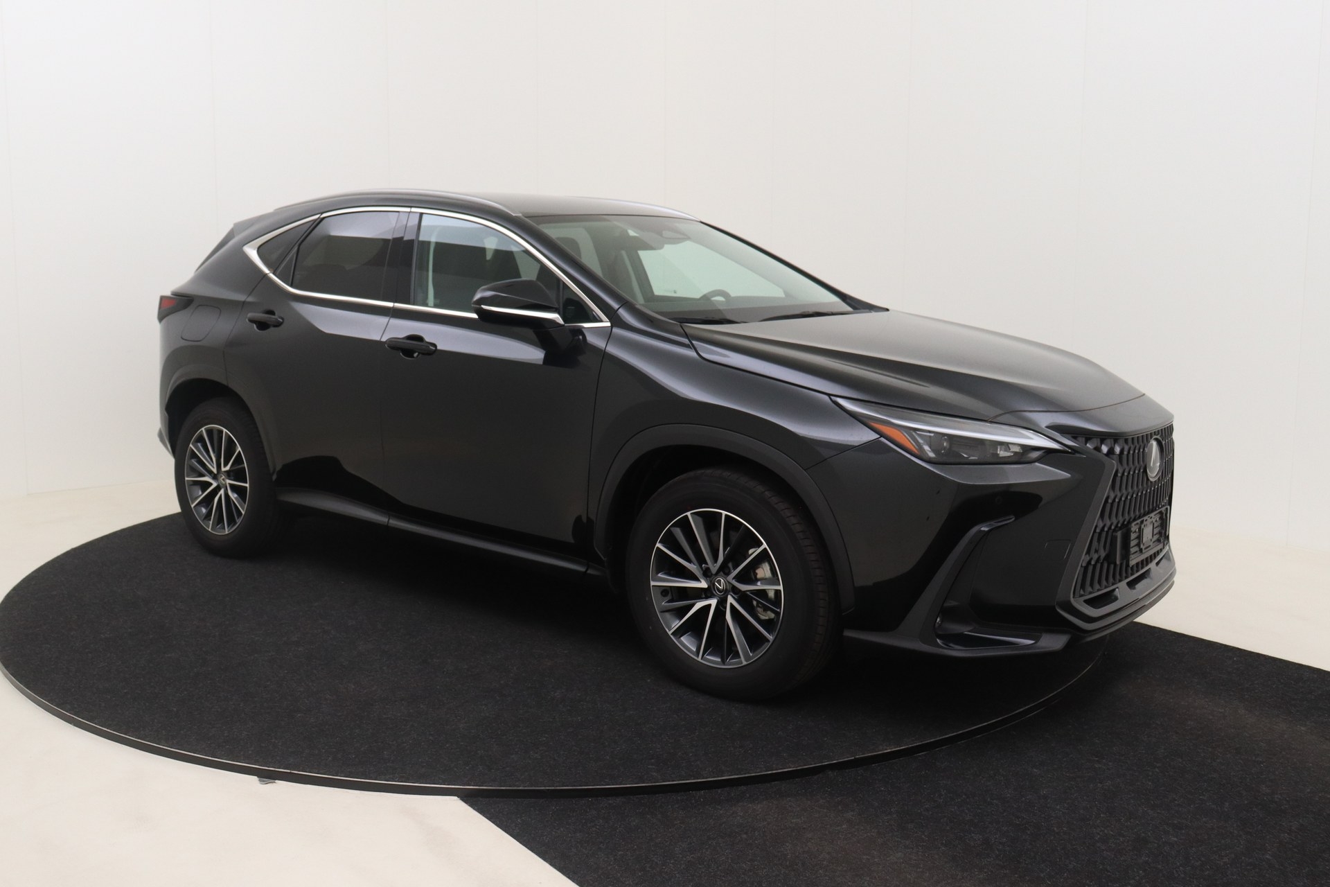 LEXUS NX 450H   2,5 PHEV 185ch Premium 4WD MY24