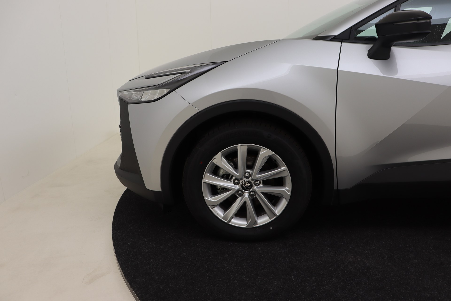 TOYOTA C-HR   1,8 HEV 98ch Active