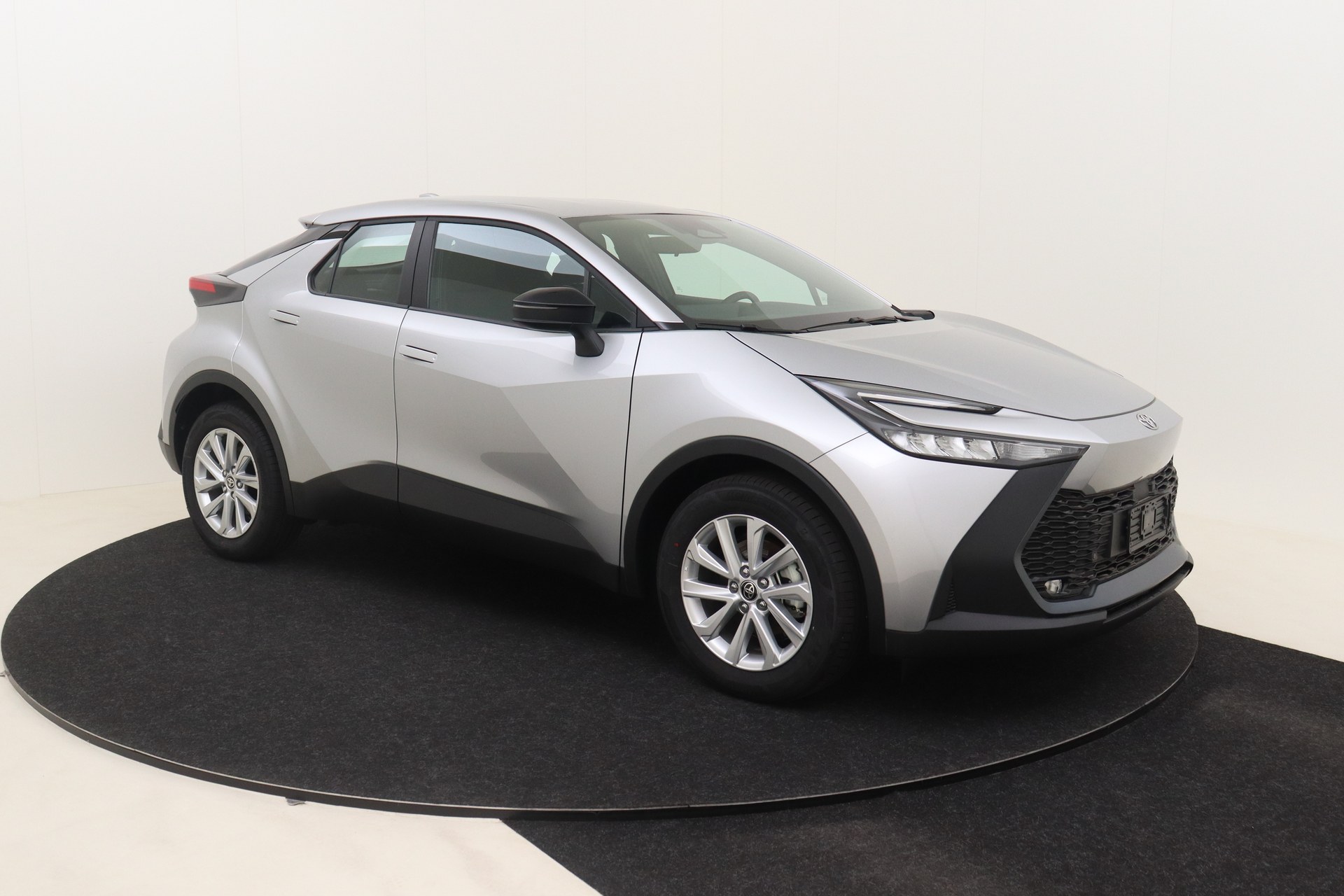 TOYOTA C-HR   1,8 HEV 98ch Active