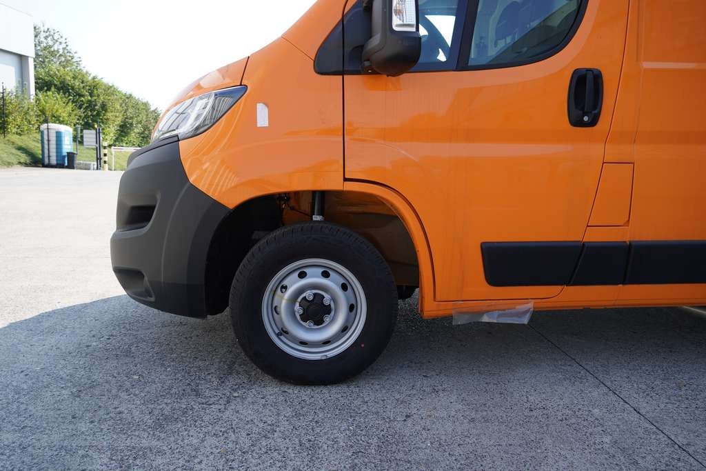 FIAT DUCATO   2,2 Multijet 140ch M/T L2H2 3,5t