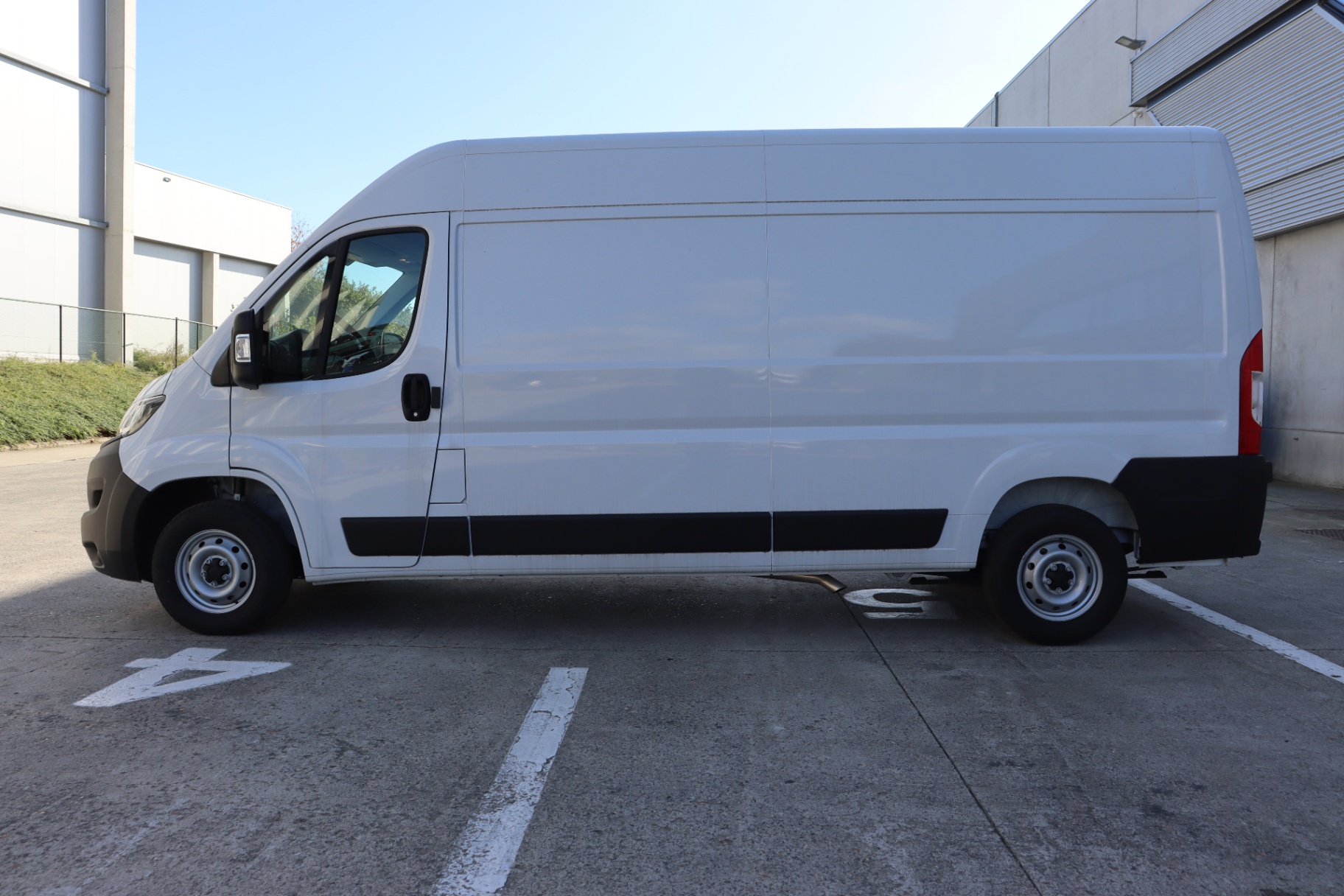 FIAT DUCATO   2,2 Multijet 140ch M/T L3H2 3,5t