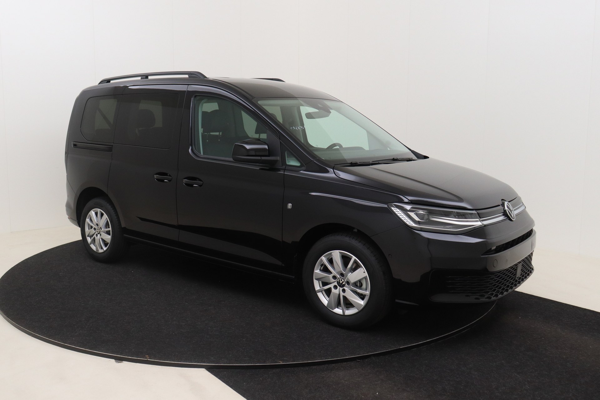 VOLKSWAGEN CADDY 1.5 TSI 115ch DSG7 Life SWB 7pl