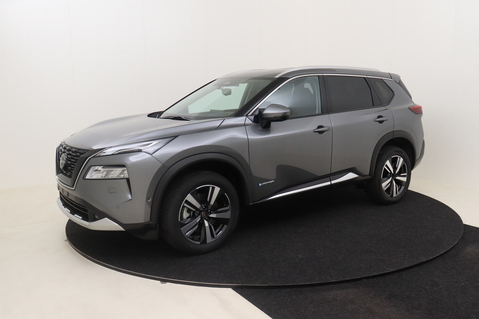 NISSAN X-TRAIL   1,5 e-POWER 204ch 2WD  Tekna