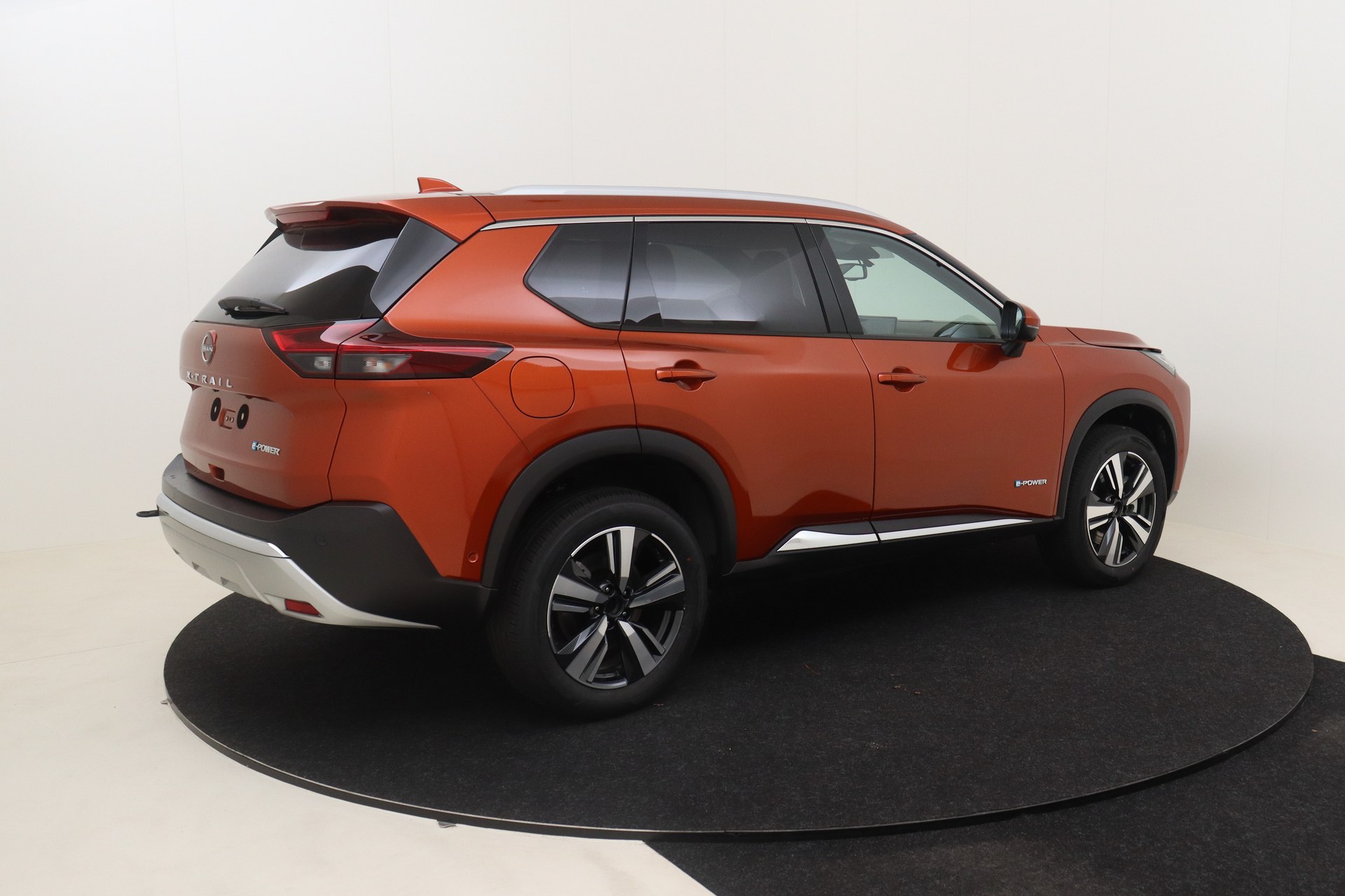 NISSAN X-TRAIL   1,5 e-POWER 204ch 2WD  Tekna