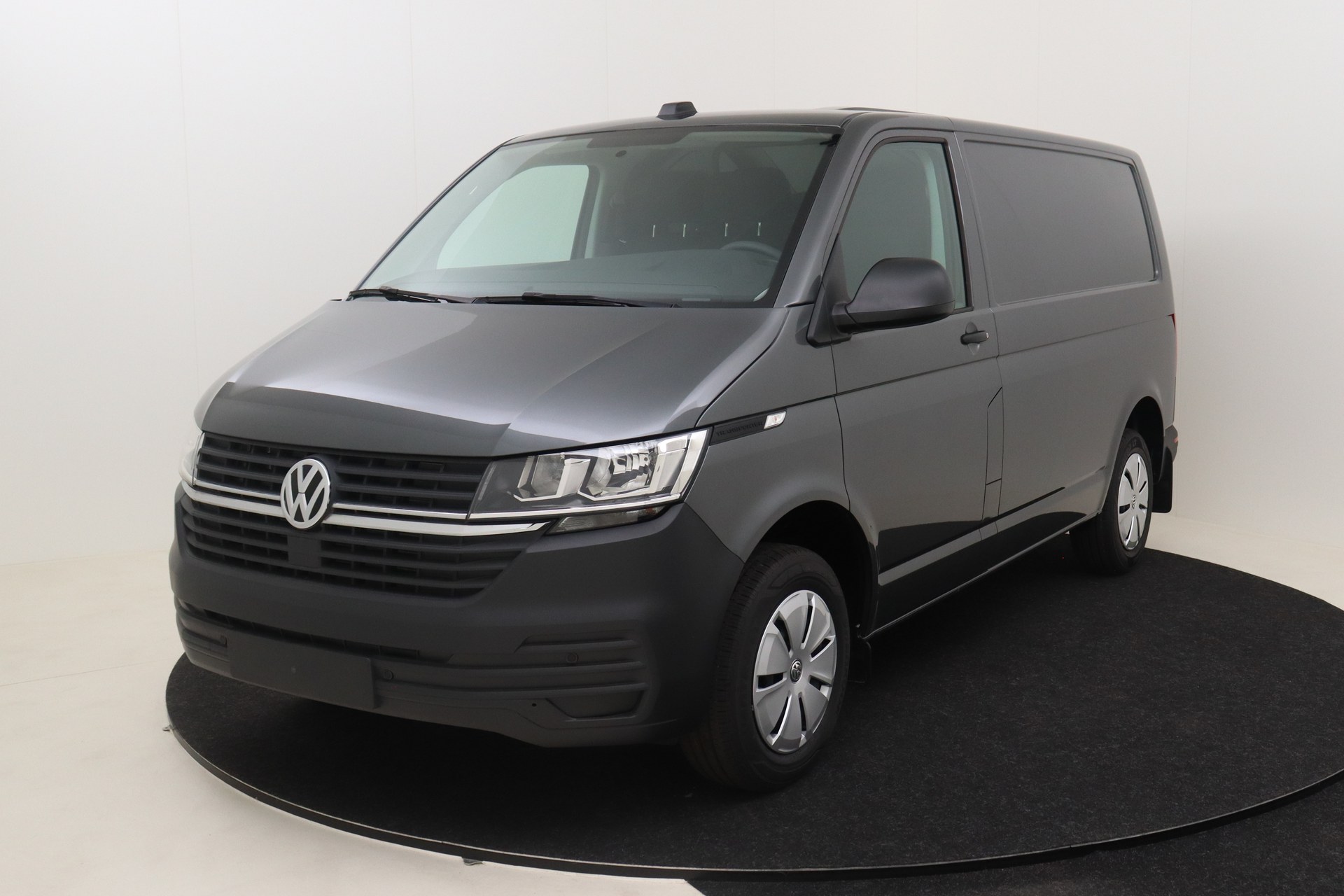 VOLKSWAGEN T6 Transporter   2.0 TDI 110ch 5M Van SWB