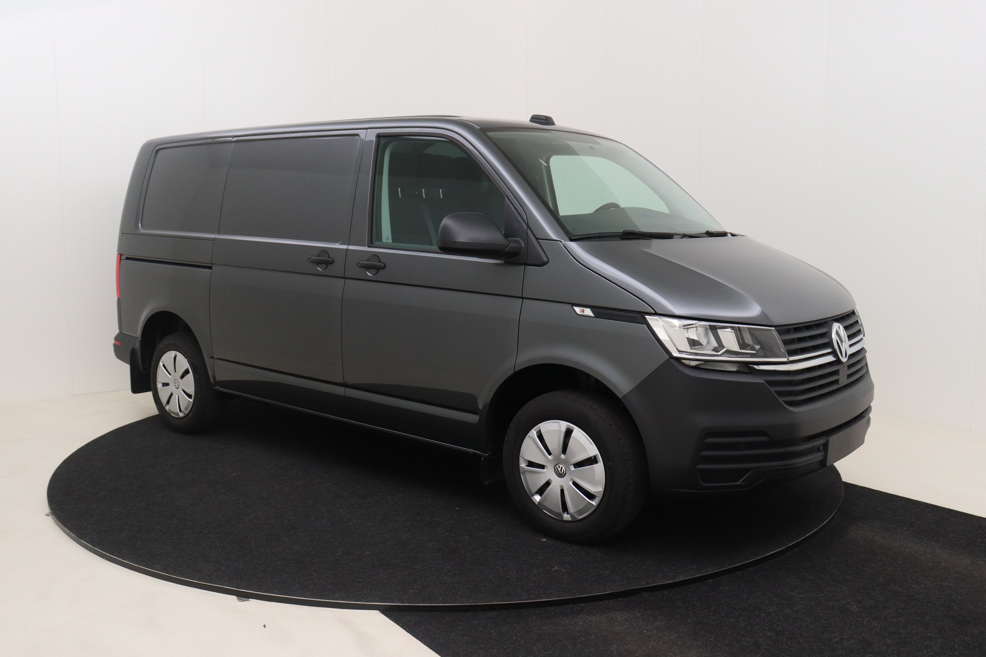 VOLKSWAGEN T6 Transporter   2.0 TDI 110ch 5M Van SWB