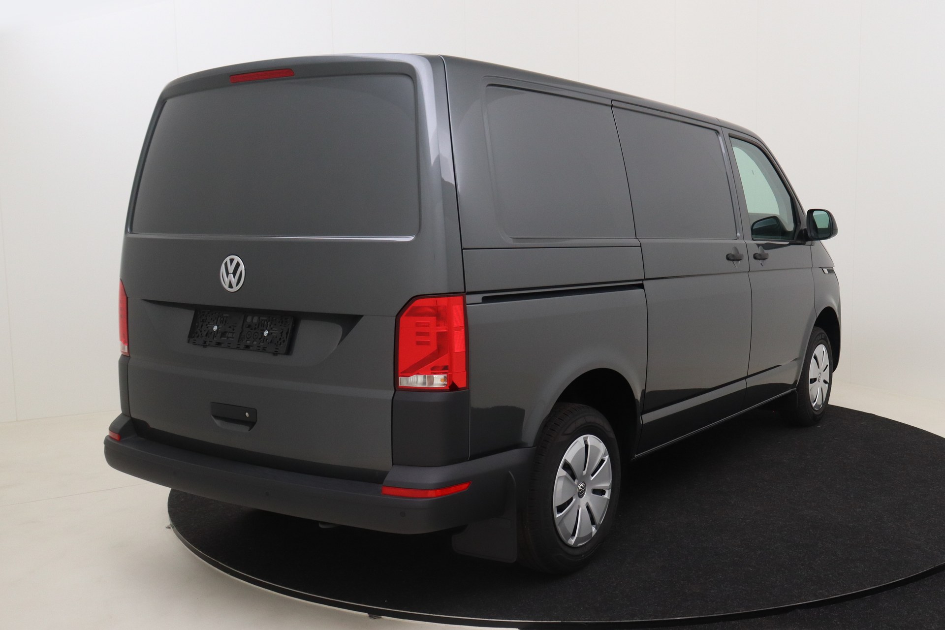 VOLKSWAGEN T6 Transporter   2.0 TDI 110ch 5M Van SWB