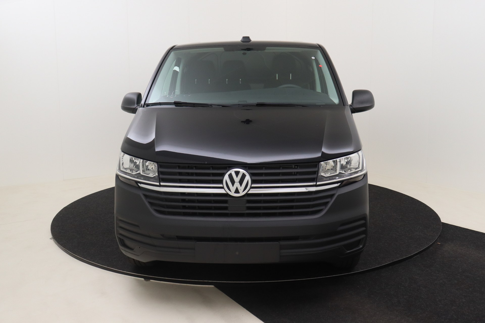 VOLKSWAGEN T6 Transporter   2.0 TDI 110ch 5M Van SWB