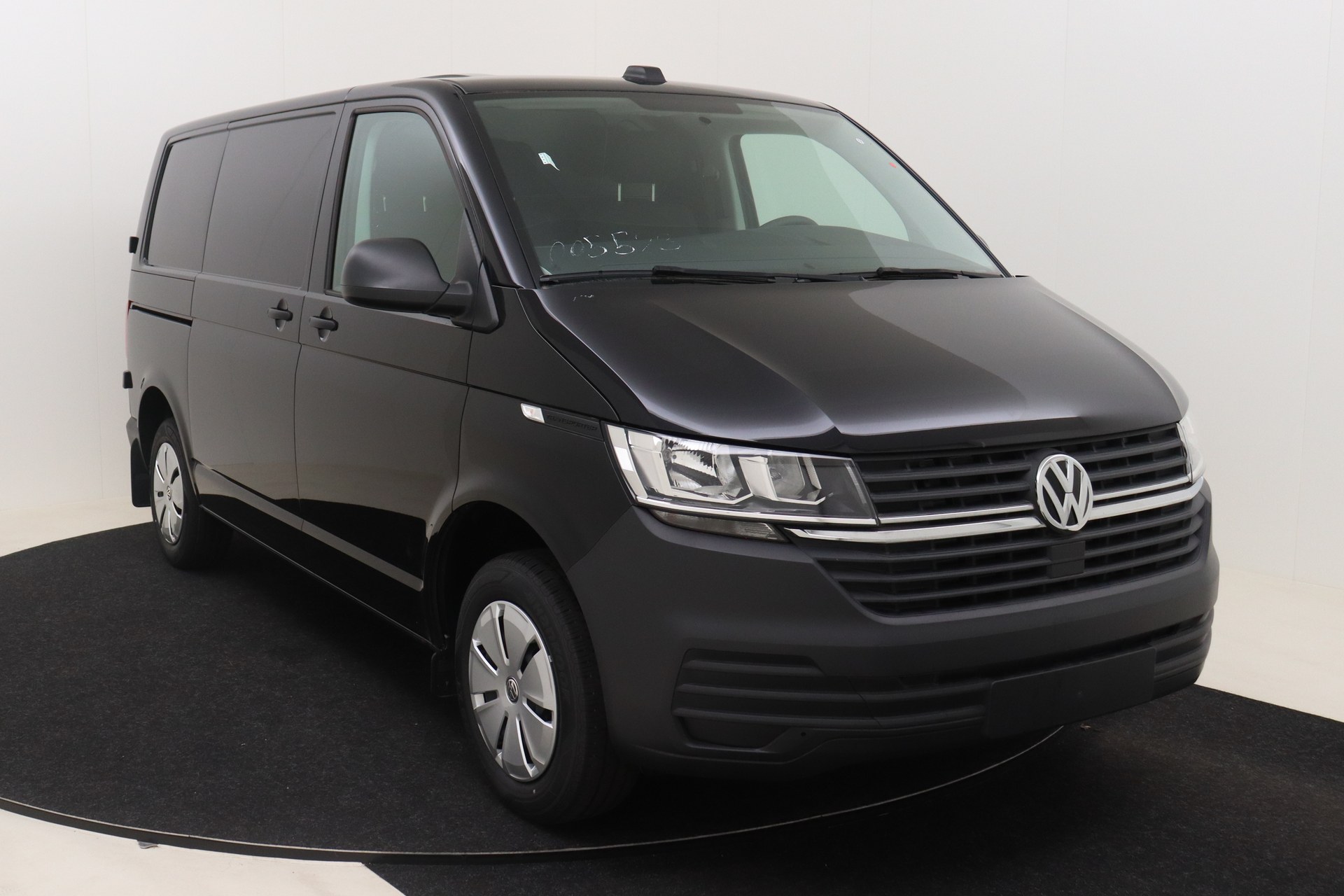 VOLKSWAGEN T6 Transporter   2.0 TDI 110ch 5M Van SWB