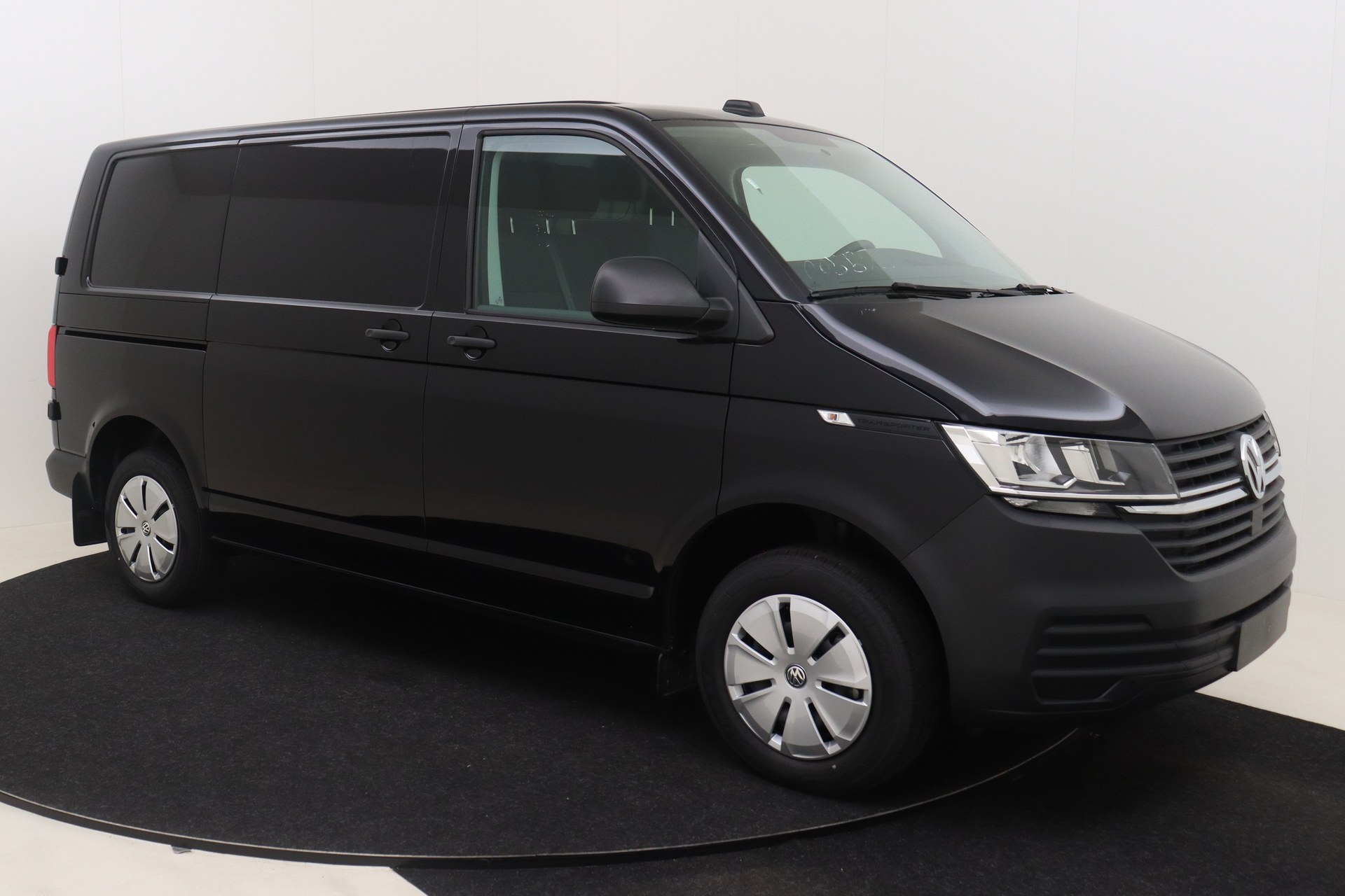 VOLKSWAGEN T6 Transporter   2.0 TDI 110ch 5M Van SWB