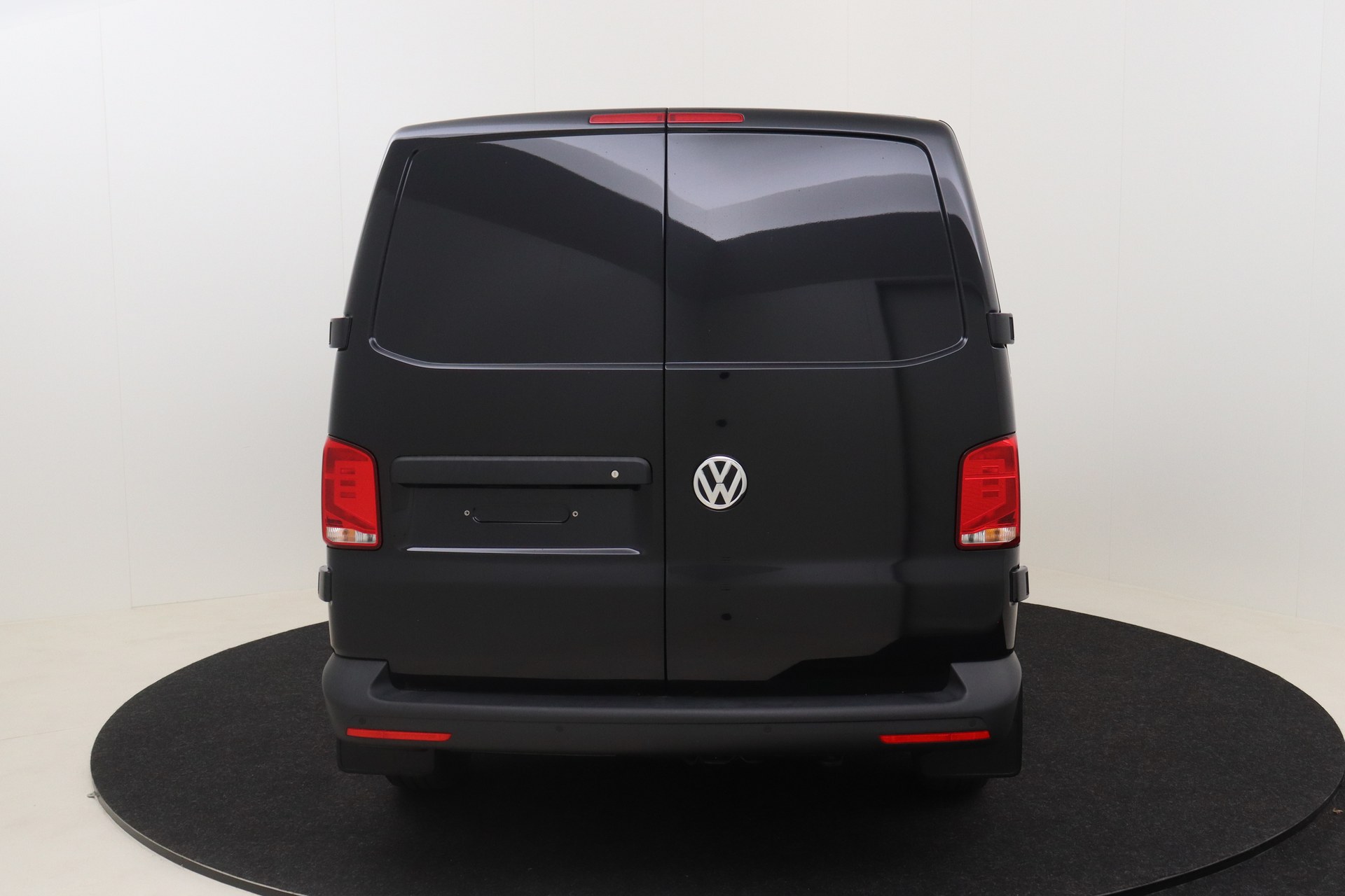 VOLKSWAGEN T6 Transporter   2.0 TDI 110ch 5M Van SWB