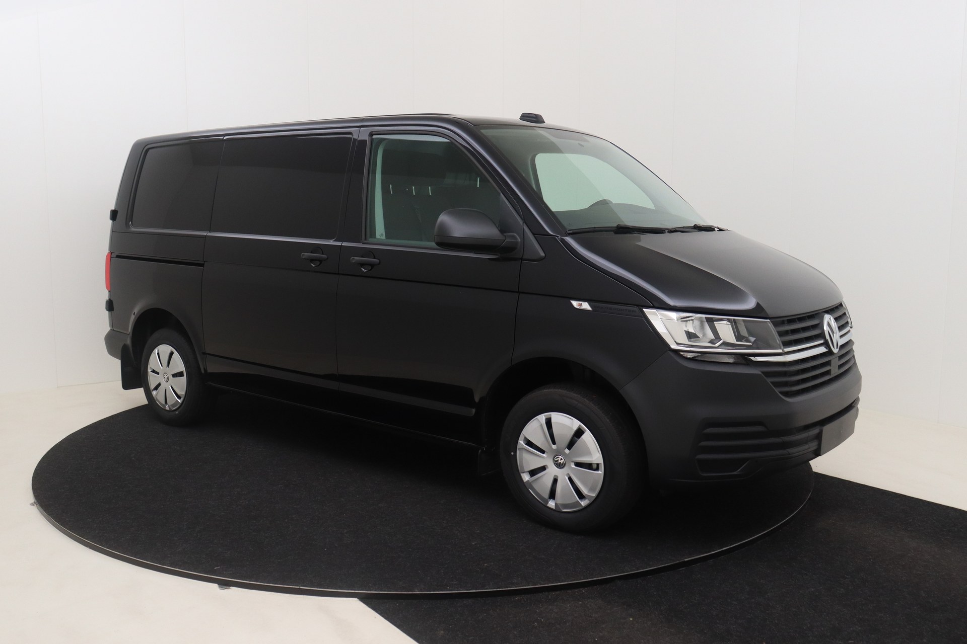 VOLKSWAGEN T6 Transporter   2.0 TDI 110ch 5M Van SWB