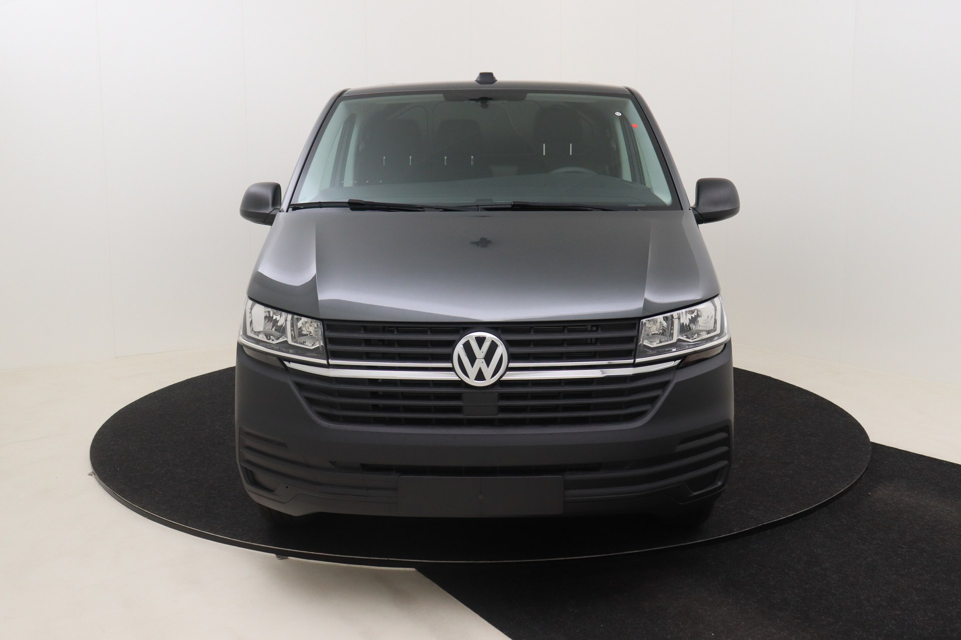 VOLKSWAGEN T6 Transporter   2.0 TDI 110ch 5M Van SWB