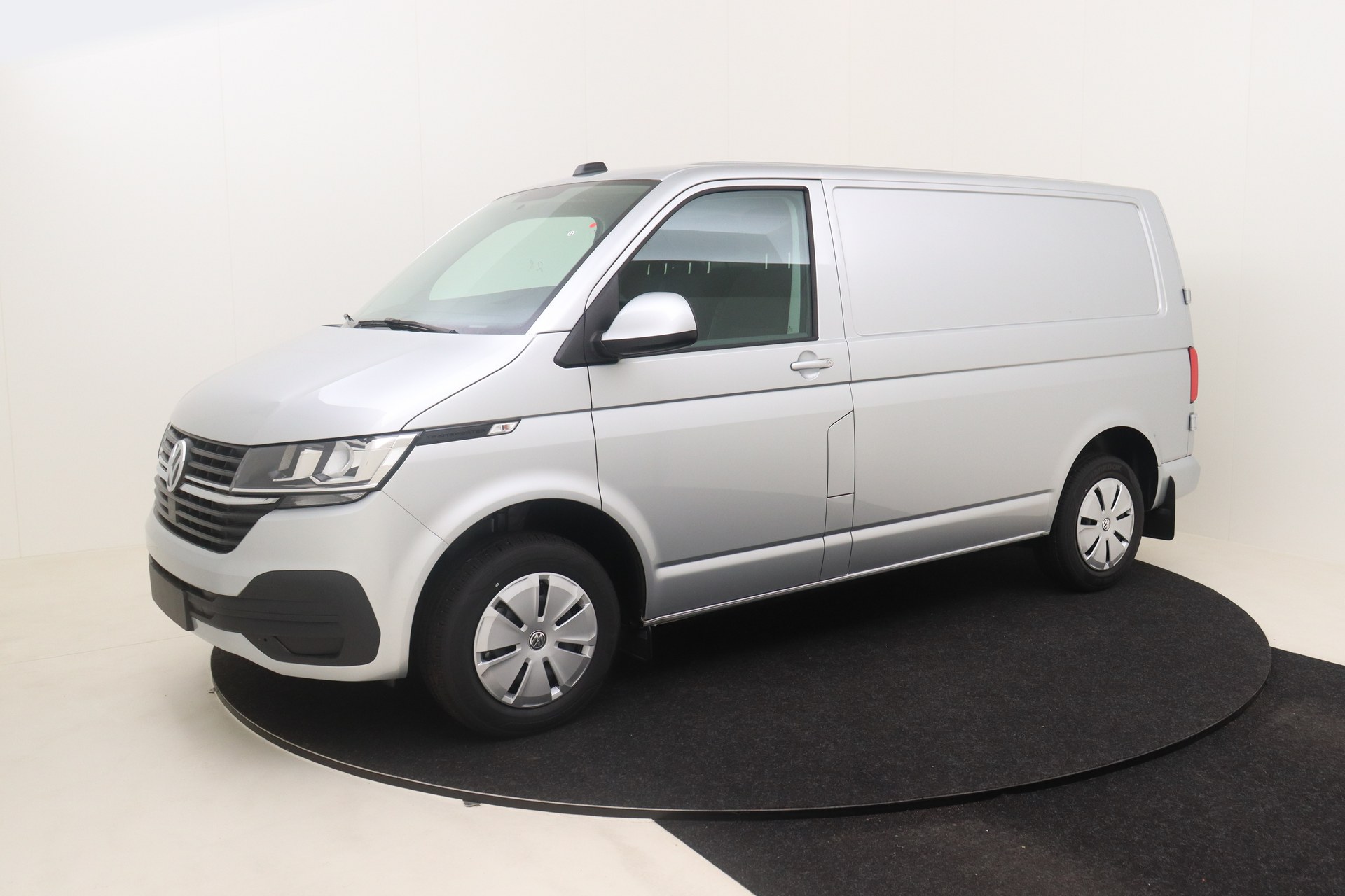 VOLKSWAGEN T6 Transporter   2.0 TDI EU6 150ch 6M Van SWB