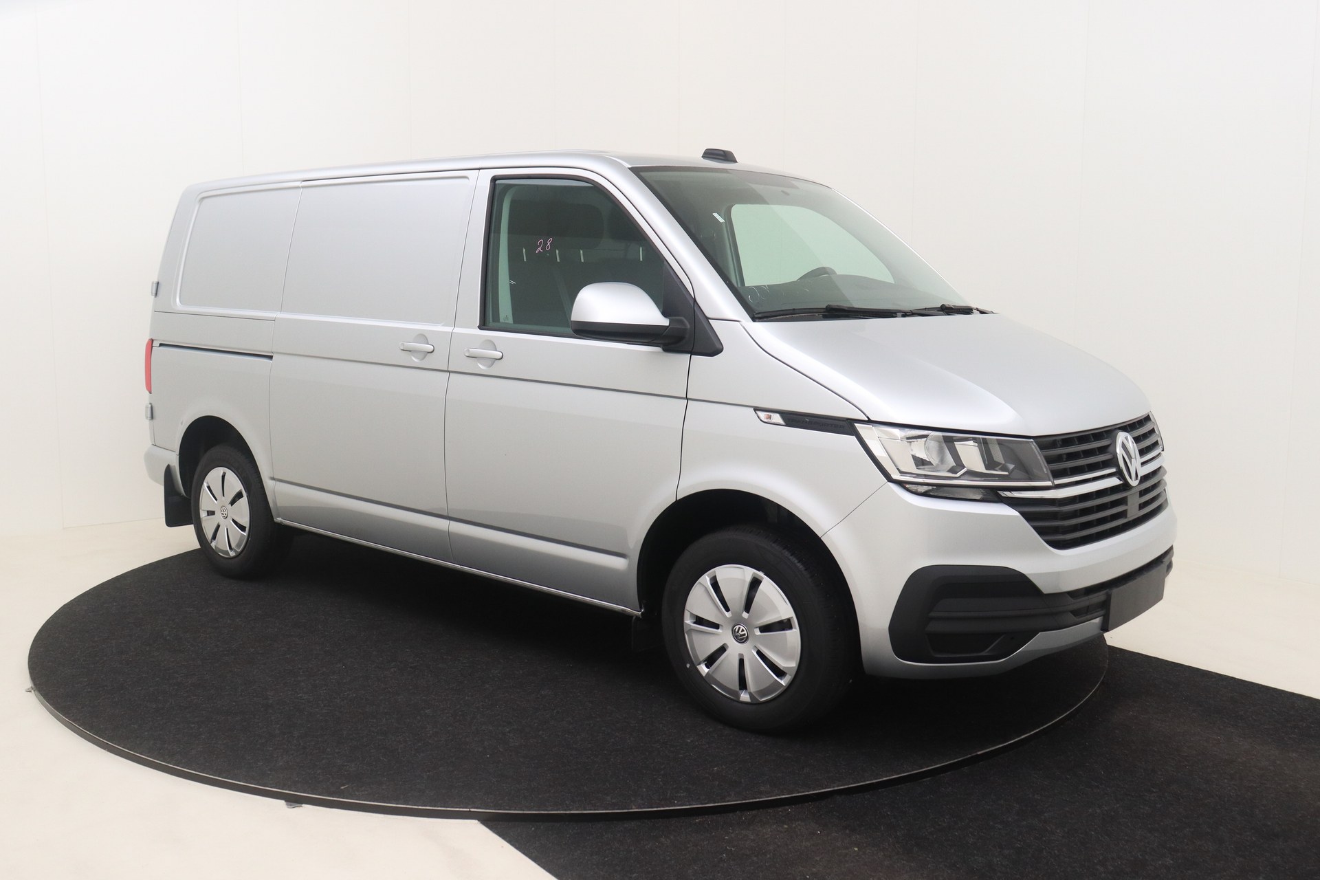 VOLKSWAGEN T6 Transporter   2.0 TDI EU6 150ch 6M Van SWB